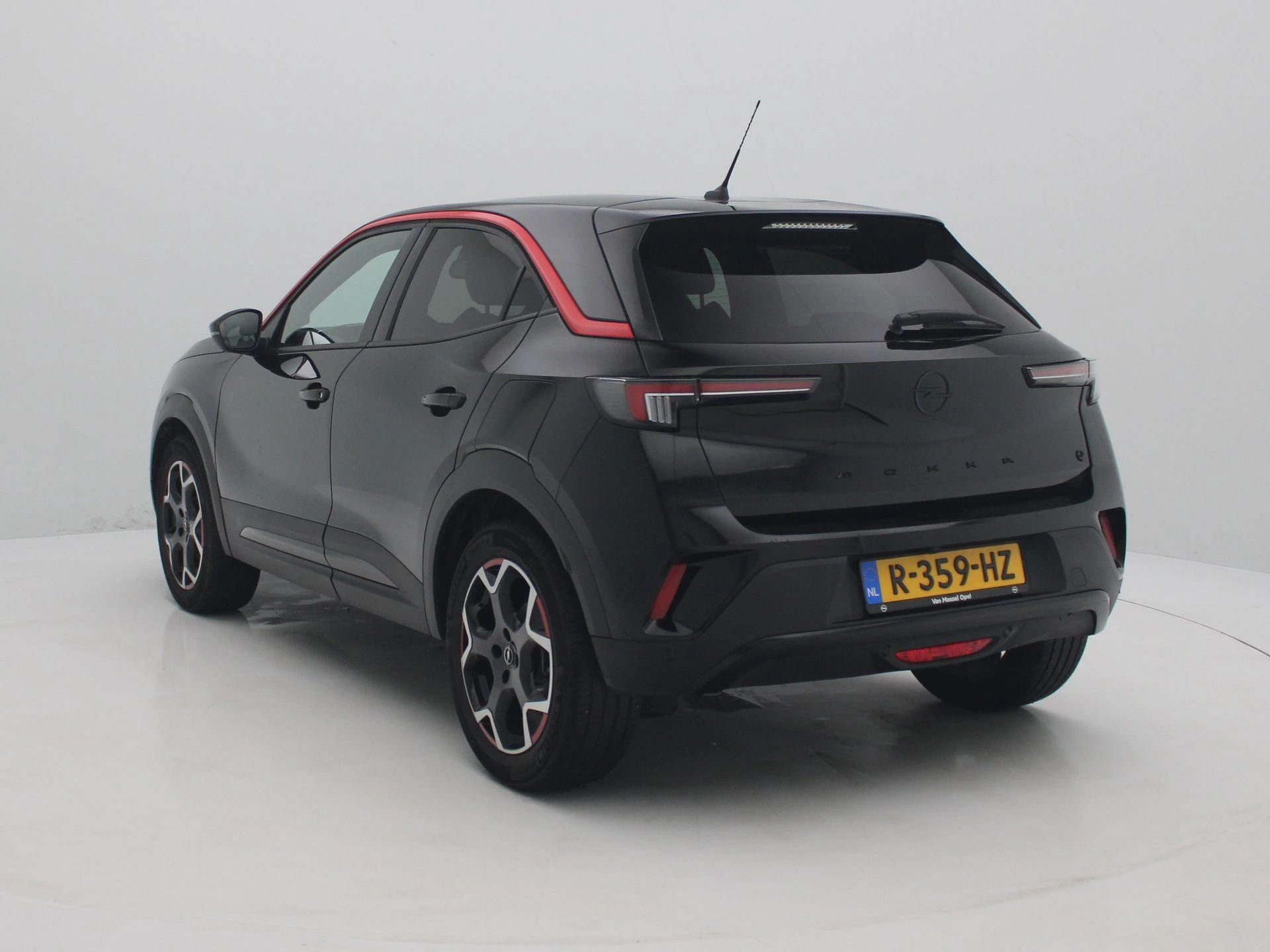 Opel Mokka-e – autofoto 3