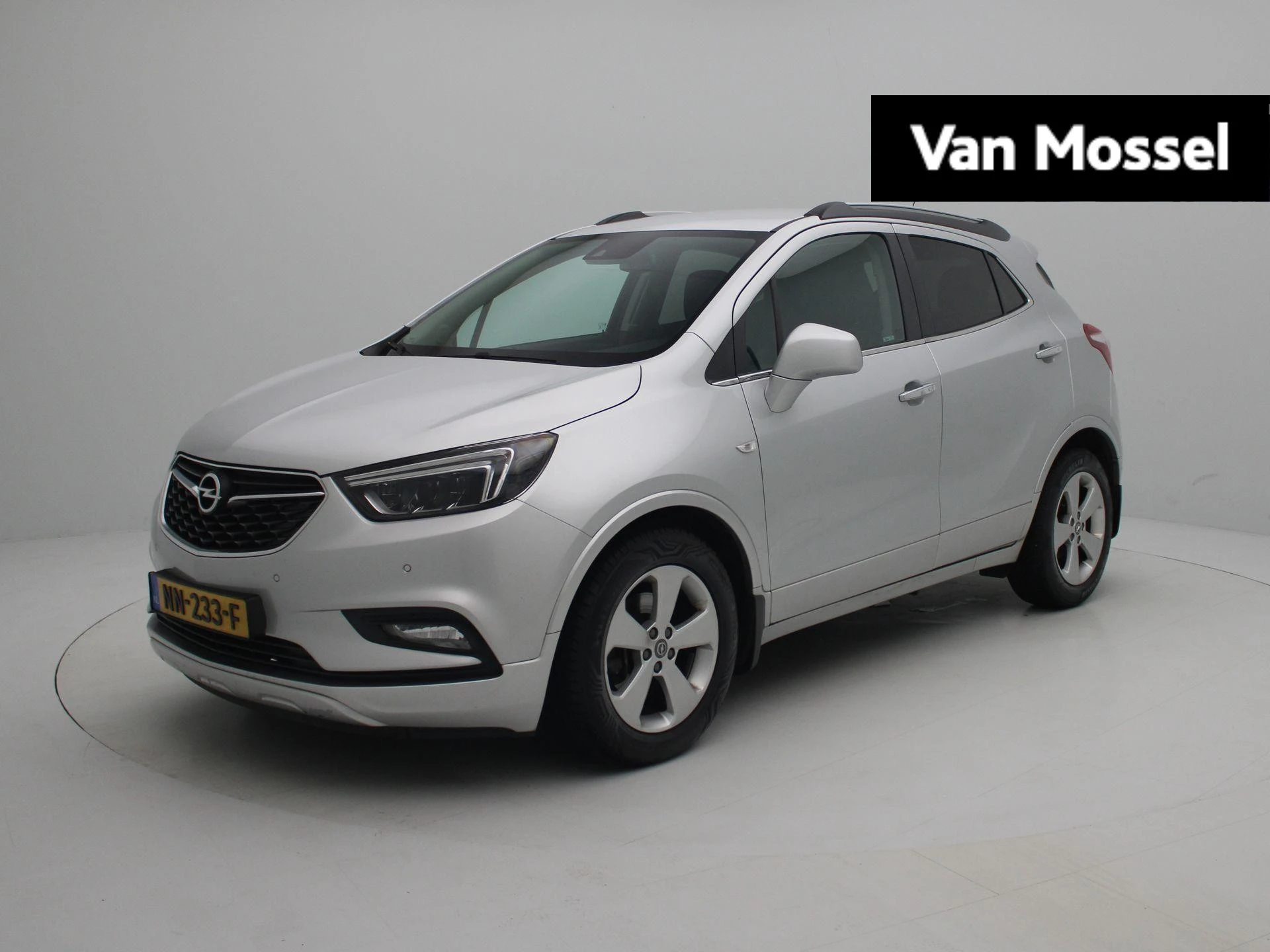 Opel MokkaX met kenteken 82100 – autofoto 2