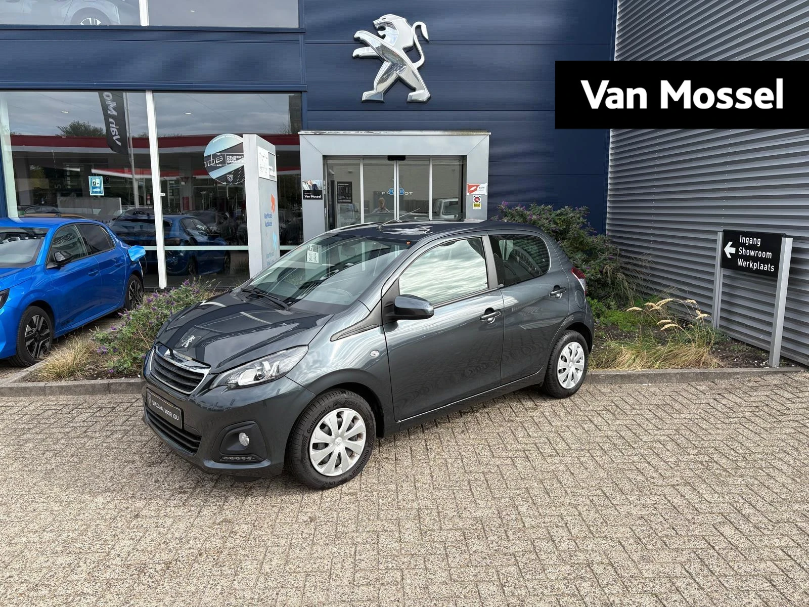 Peugeot 108 met kenteken 43100 – autofoto 2