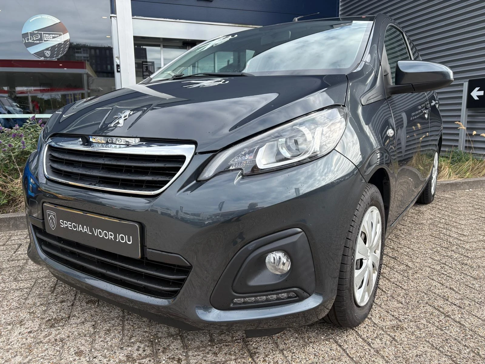 Peugeot 108 met kenteken 43100 – autofoto 4