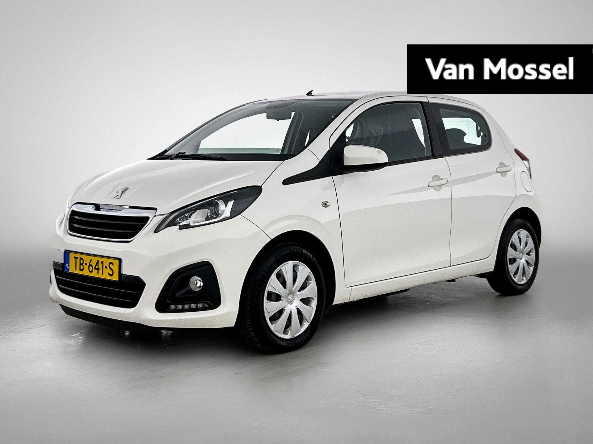 Peugeot 108 met kenteken 44100 – autofoto 2