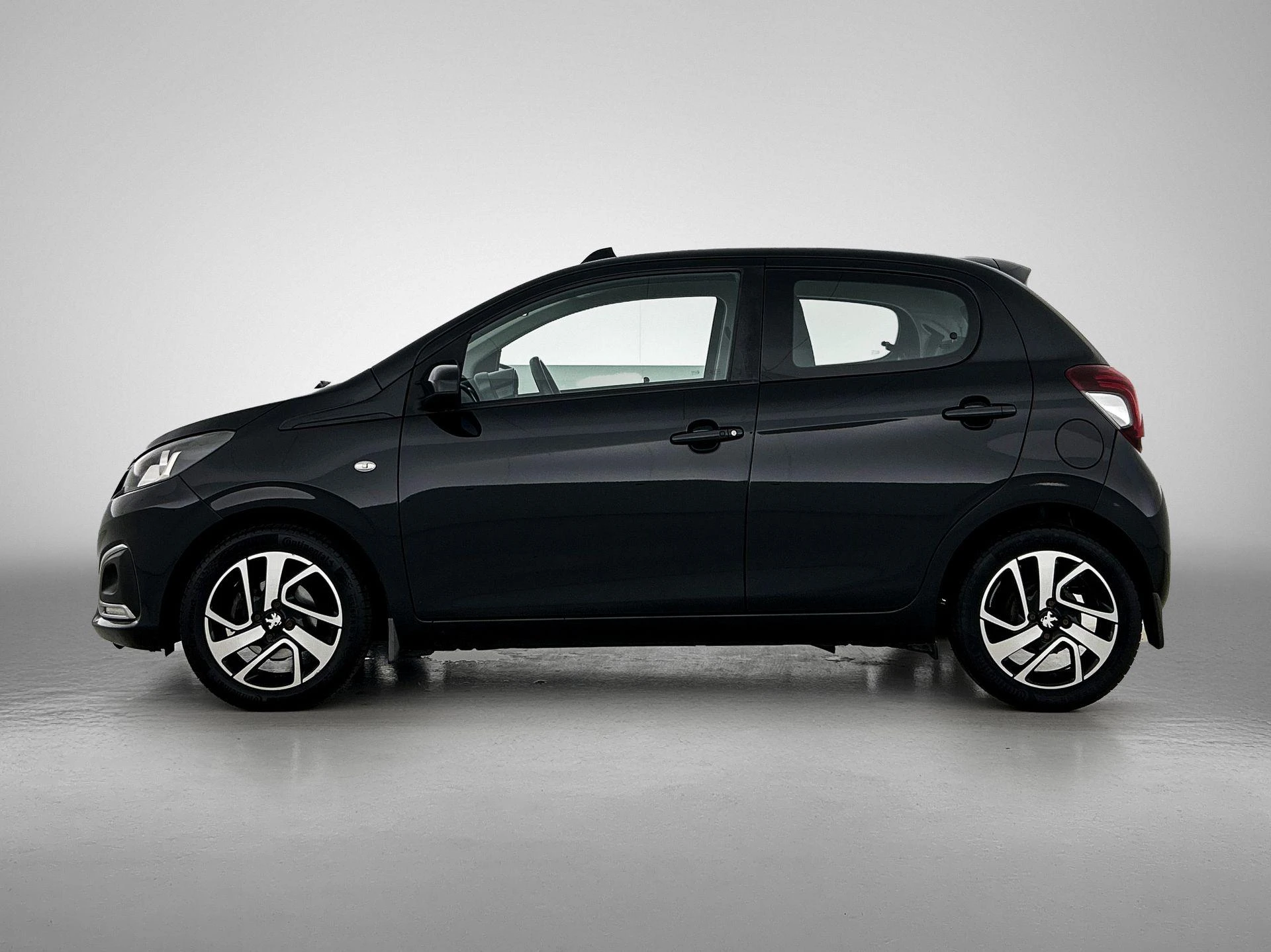 Peugeot 108 met kenteken 54100 – autofoto 4