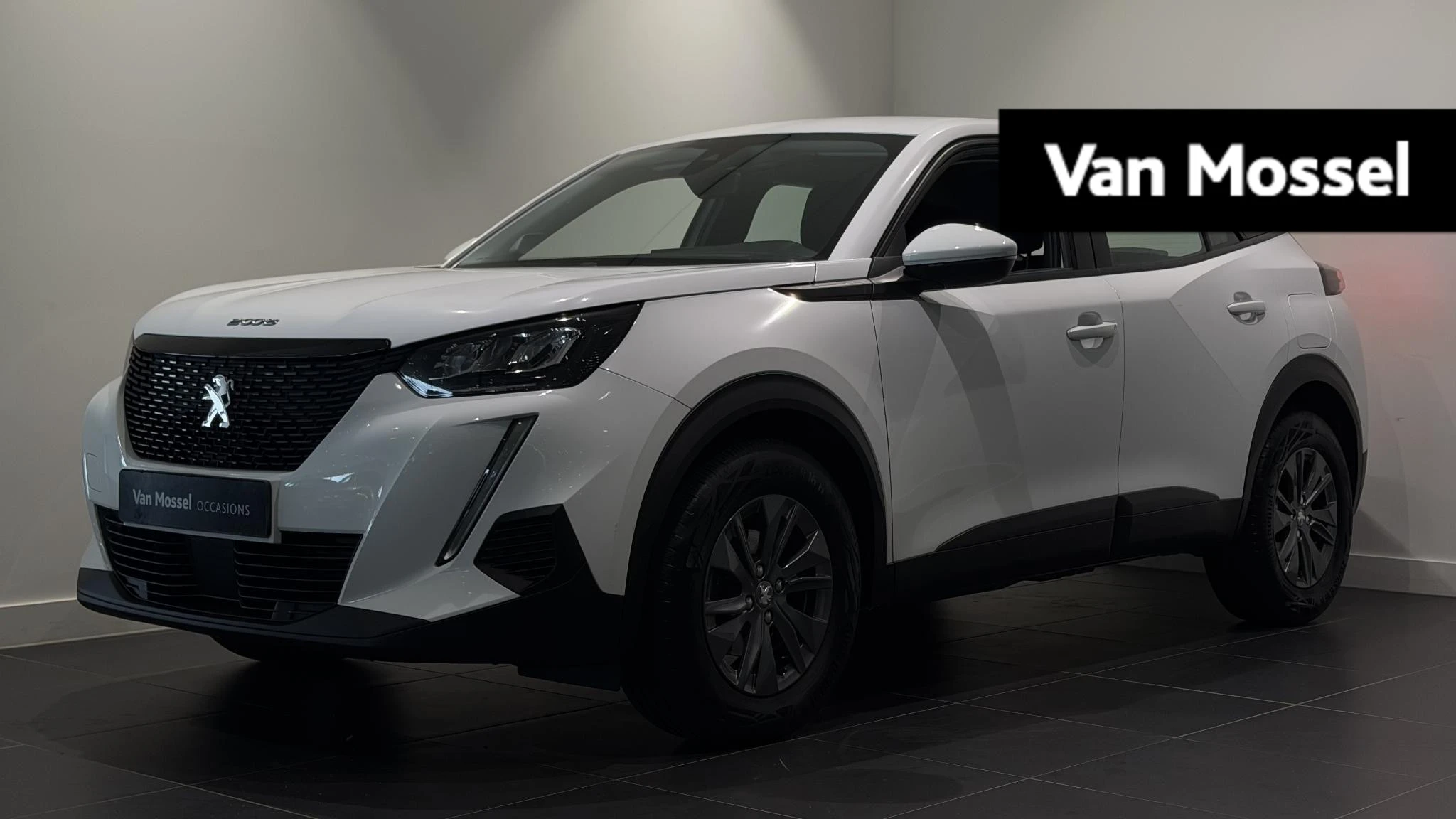 Peugeot 2008 met kenteken 55100 – autofoto 2