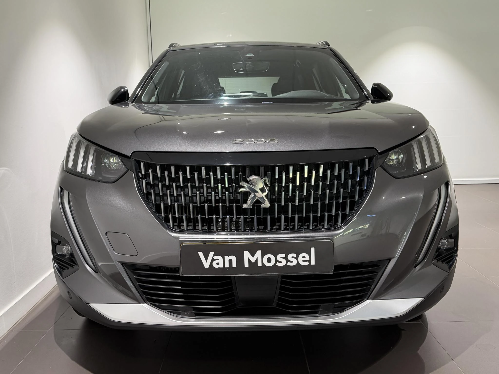 Peugeot 2008 met kenteken 58100 – autofoto 5