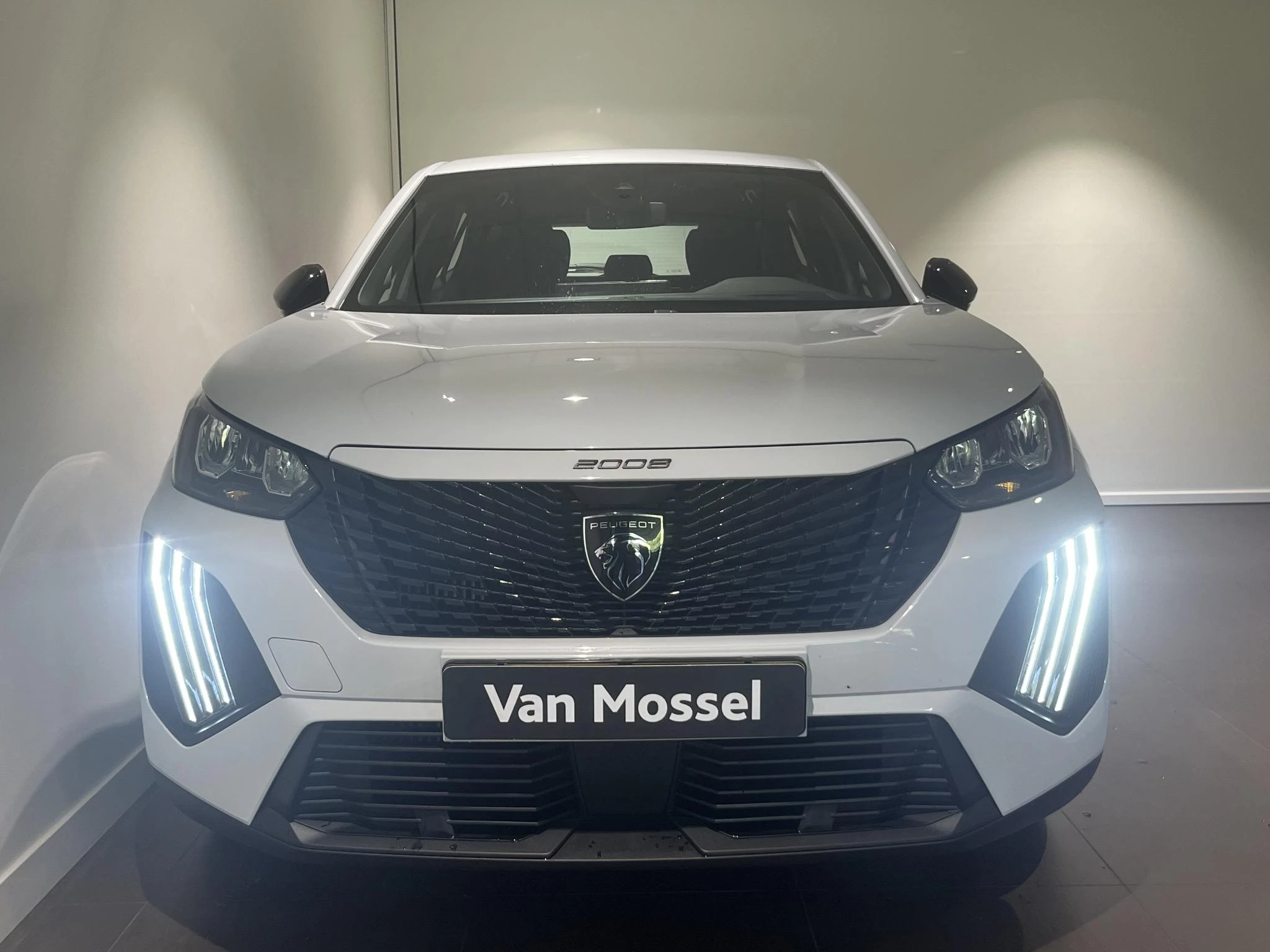 Peugeot 2008 met kenteken GRH-02-Z – autofoto 5