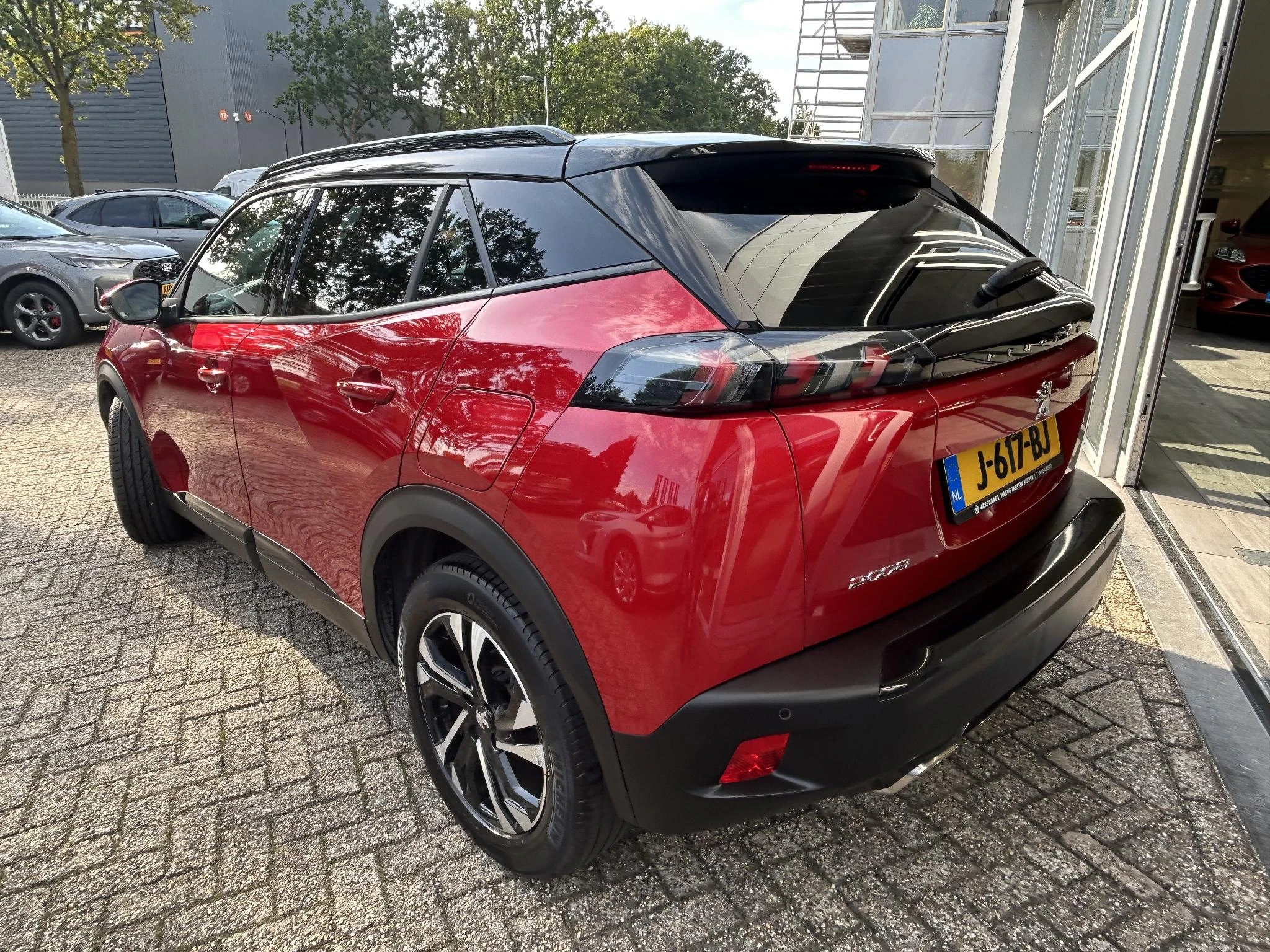 Peugeot 2008 met kenteken J-617-BJ – autofoto 5