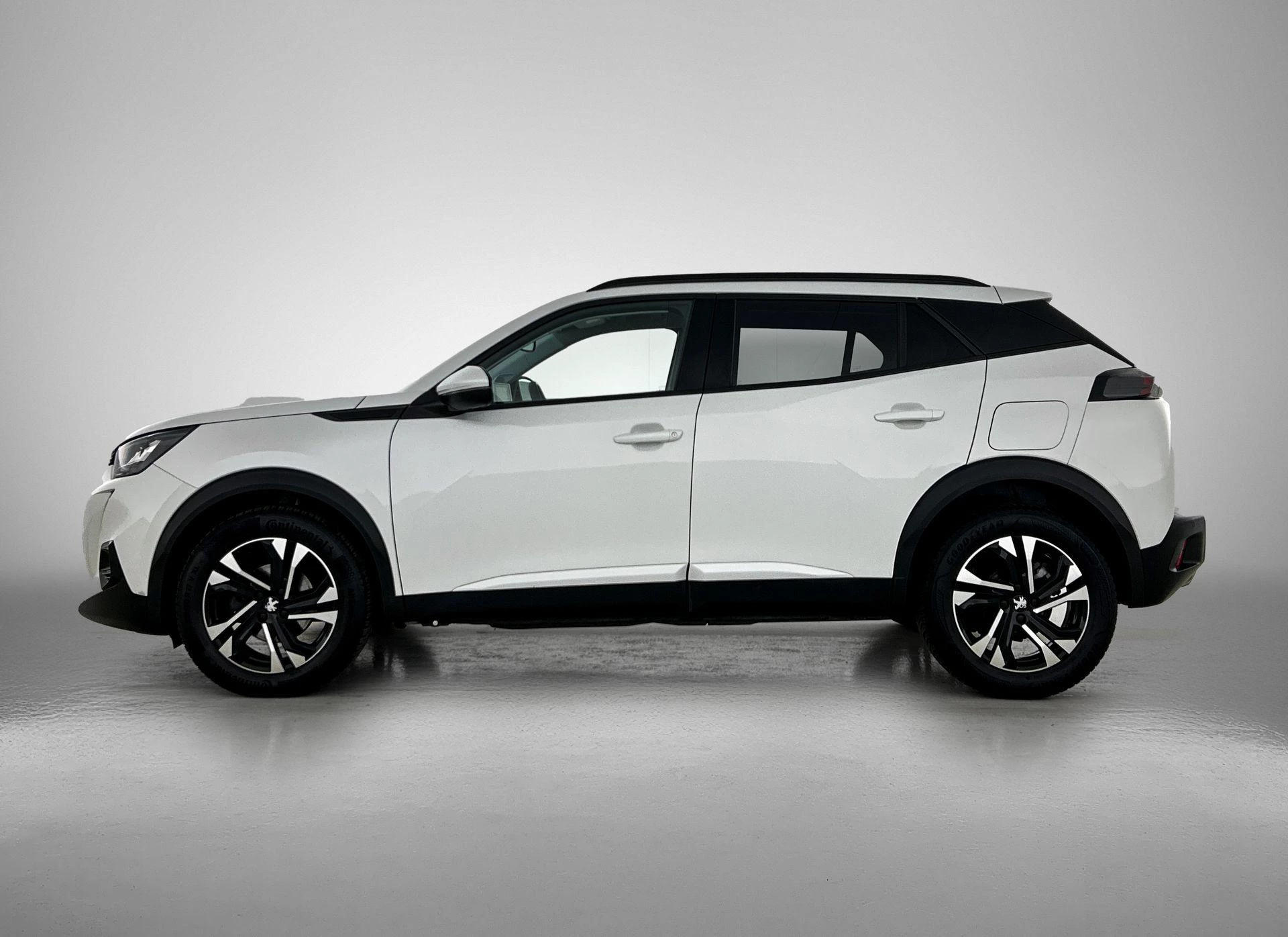 Peugeot 2008 met kenteken KGF-42-L – autofoto 4