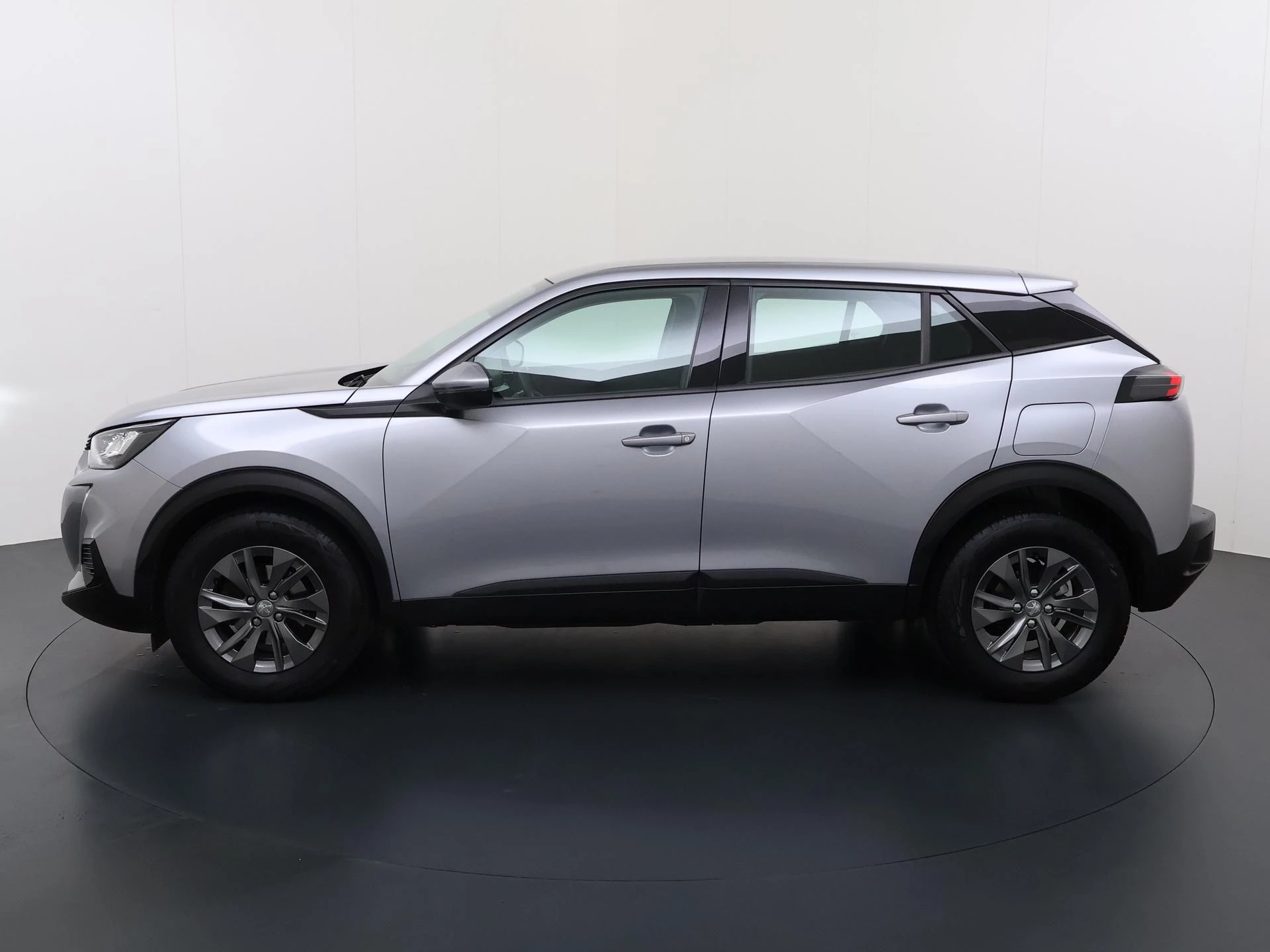Peugeot 2008 met kenteken L-741-DH – autofoto 5