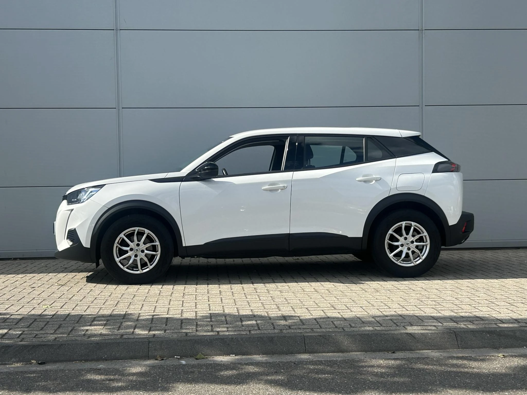 Peugeot 2008 met kenteken P-969-GX – autofoto 4