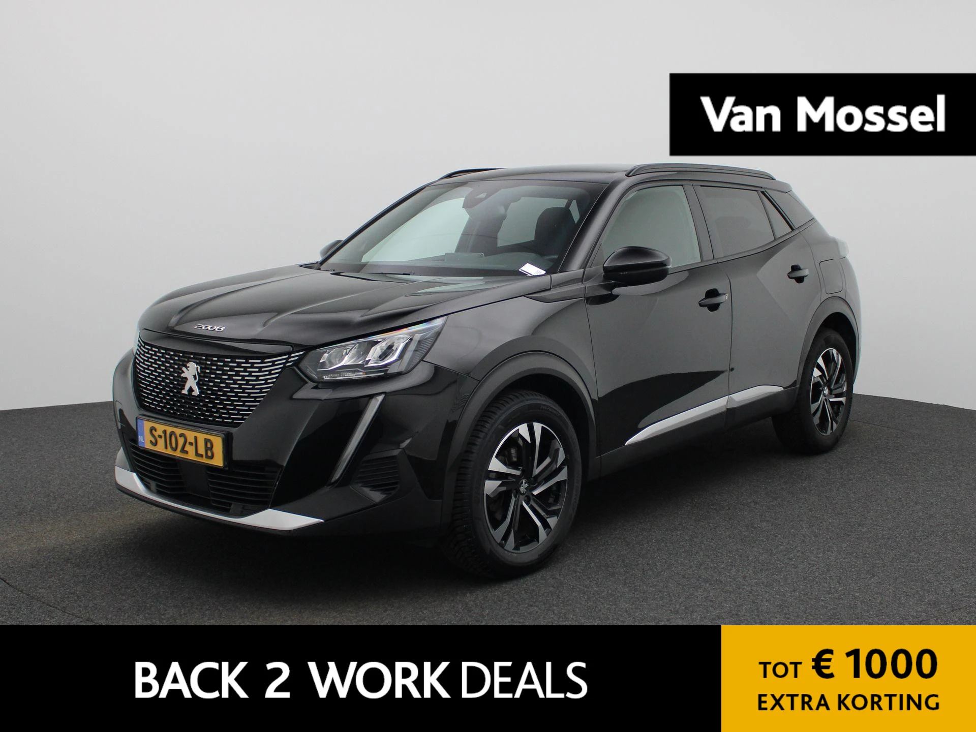 Peugeot 2008 met kenteken S-102-LB – autofoto 2