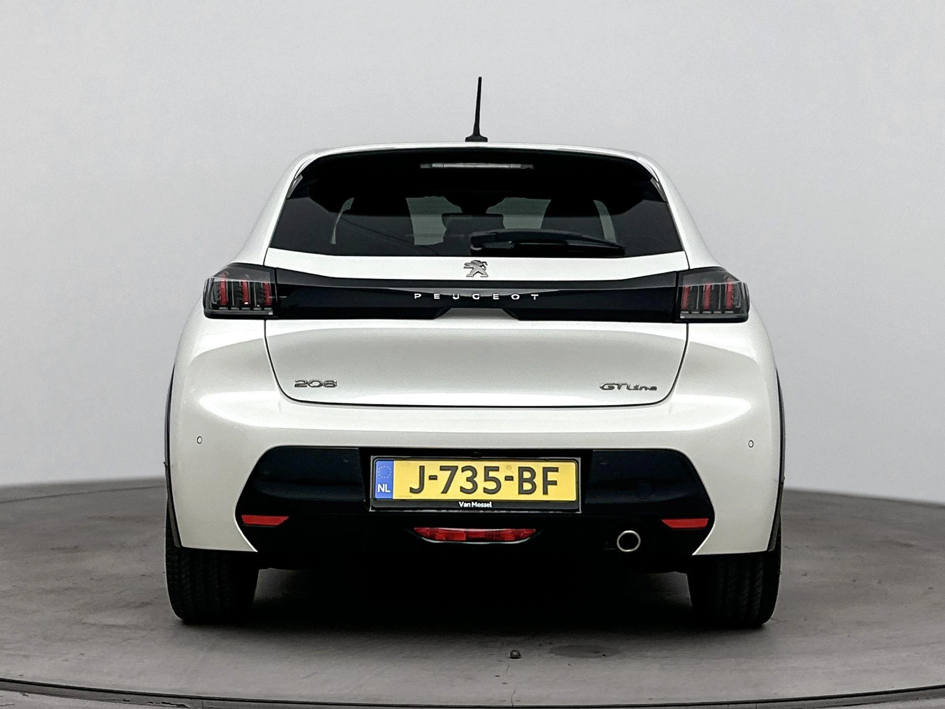 Peugeot 208 met kenteken 52100 – autofoto 5