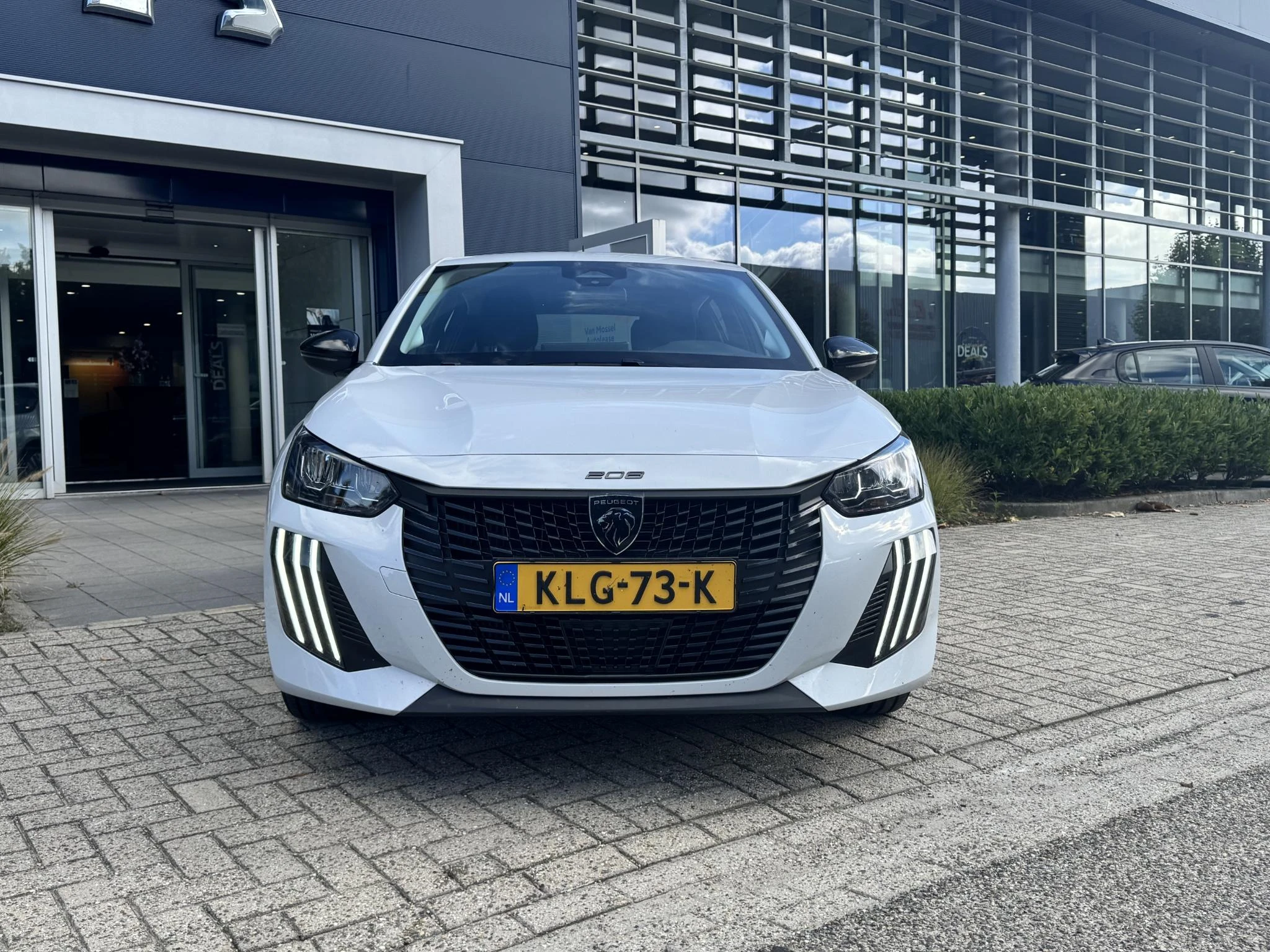 Peugeot 208 – autofoto 4