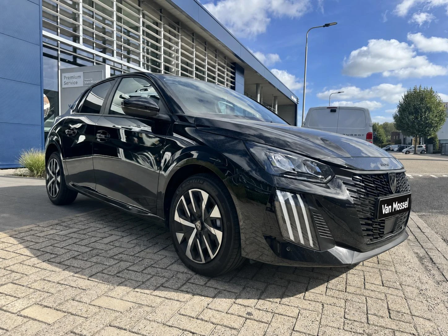Peugeot 208 – autofoto 4