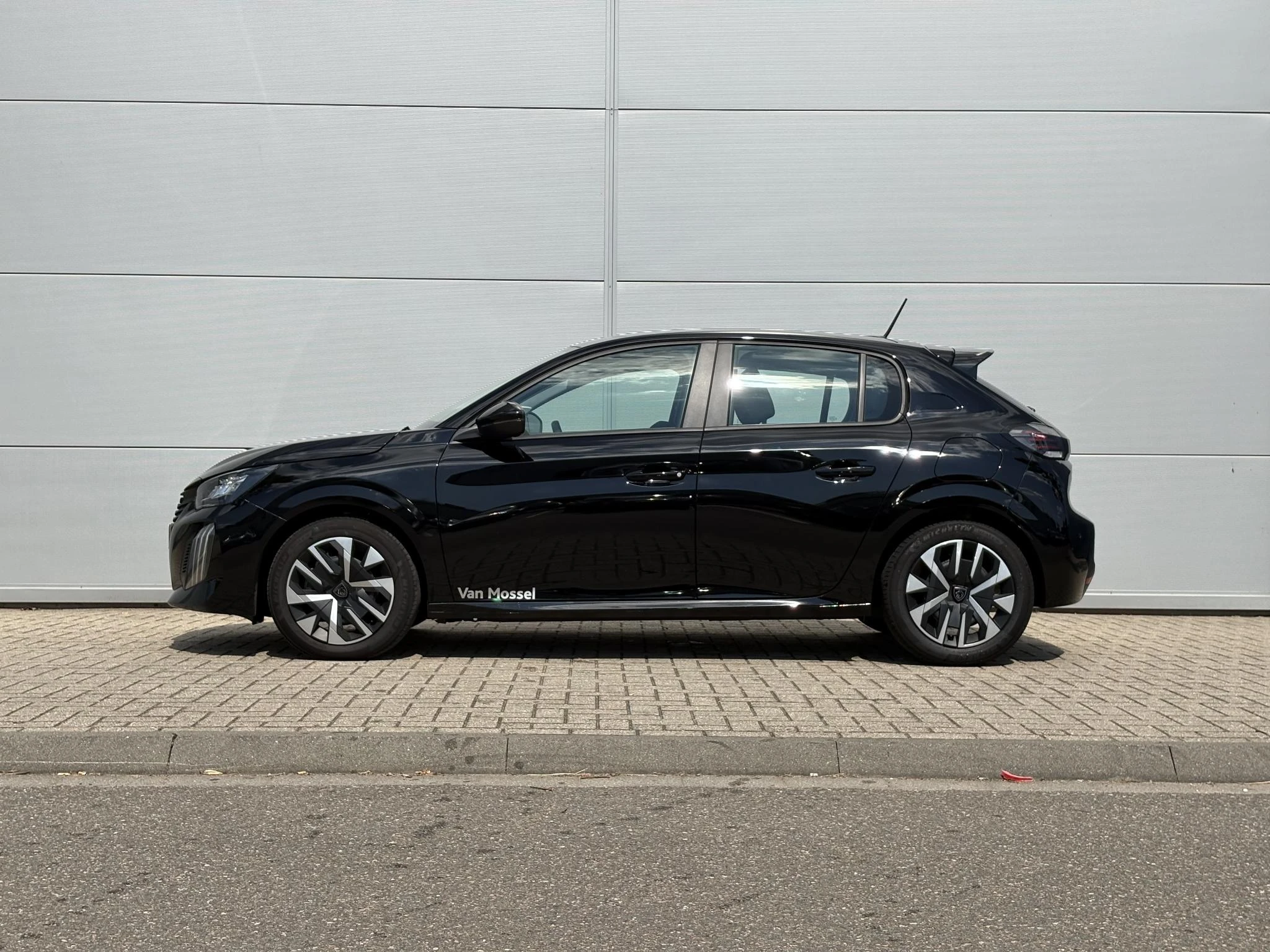 Peugeot 208 – autofoto 4