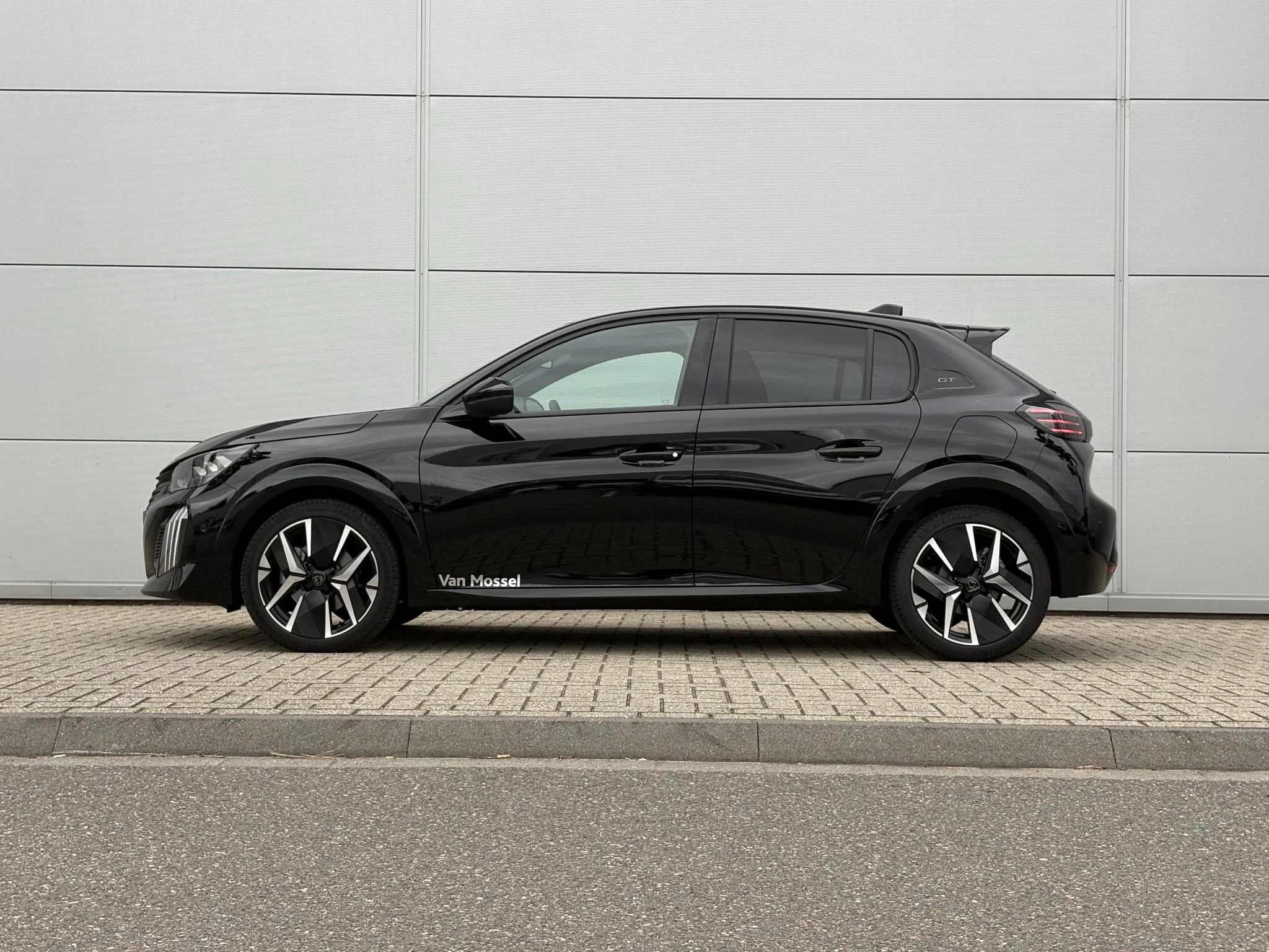 Peugeot 208 – autofoto 4