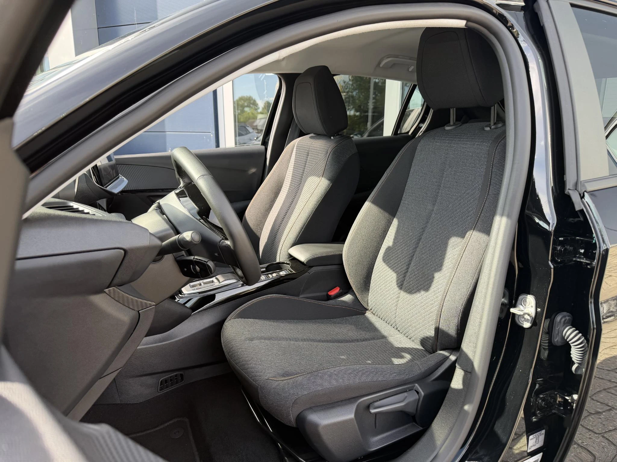 Peugeot 208 – autofoto 4