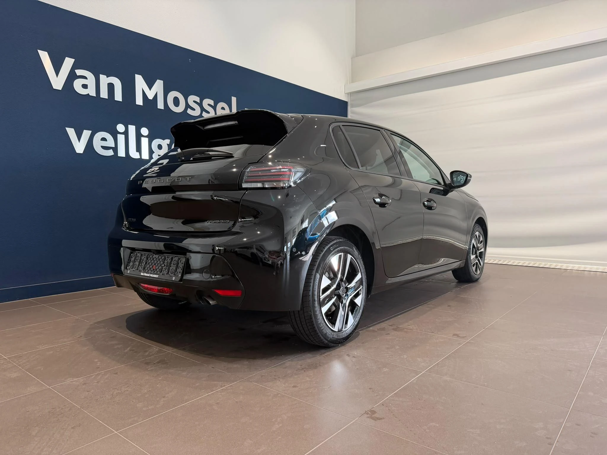 Peugeot 208 – autofoto 4