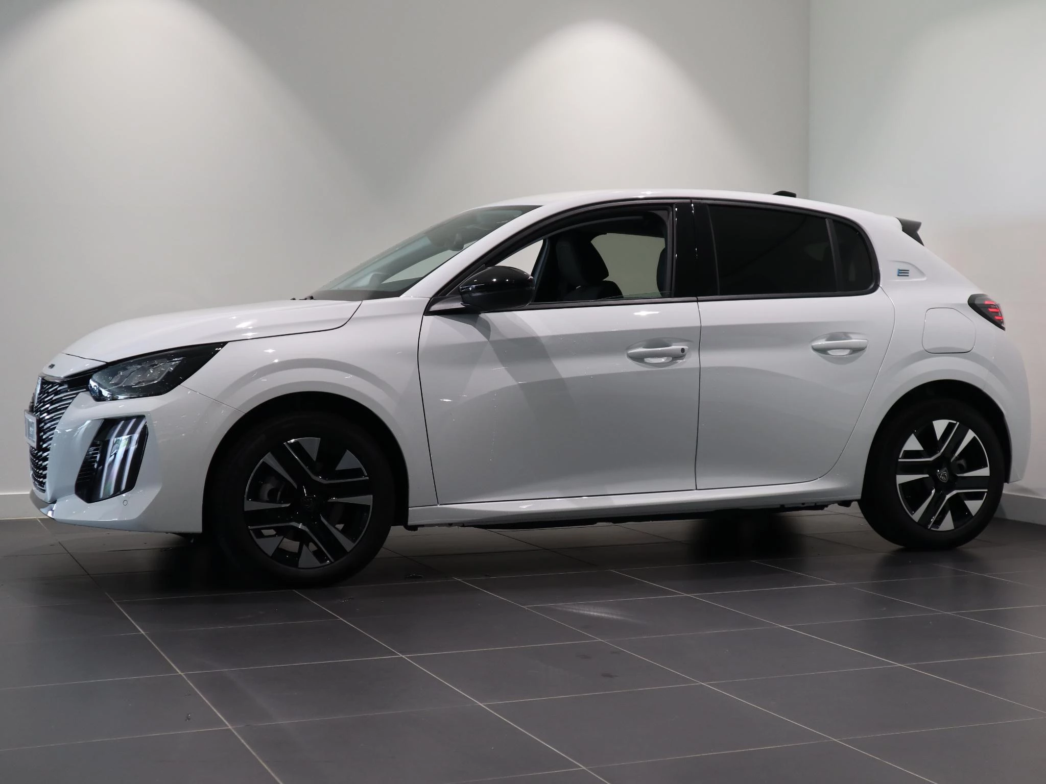 Peugeot 208 – autofoto 5