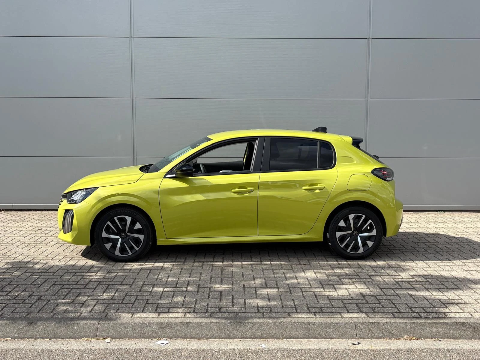 Peugeot 208 – autofoto 5