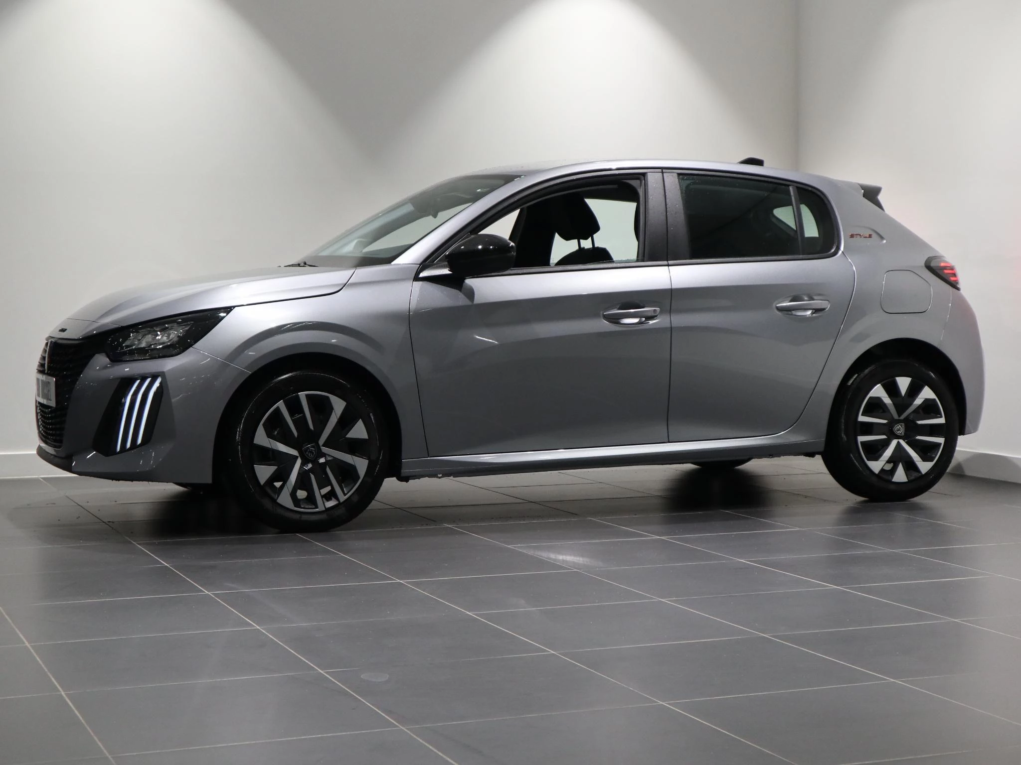 Peugeot 208 – autofoto 5