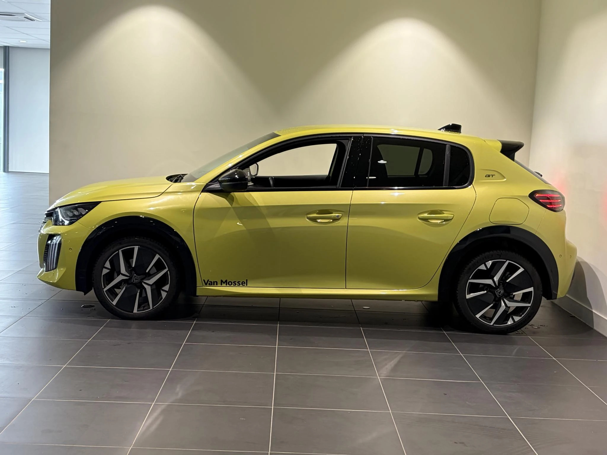 Peugeot 208 – autofoto 5