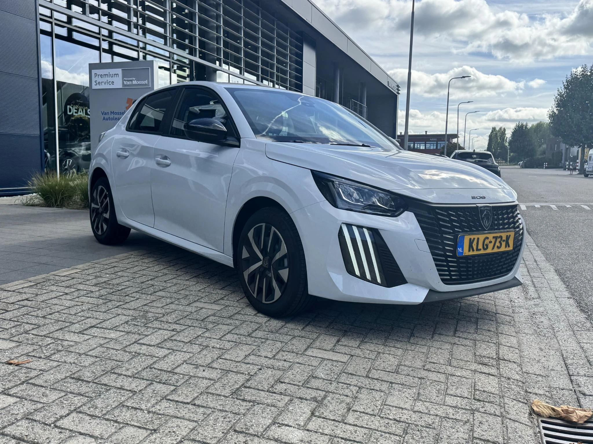 Peugeot 208 – autofoto 5