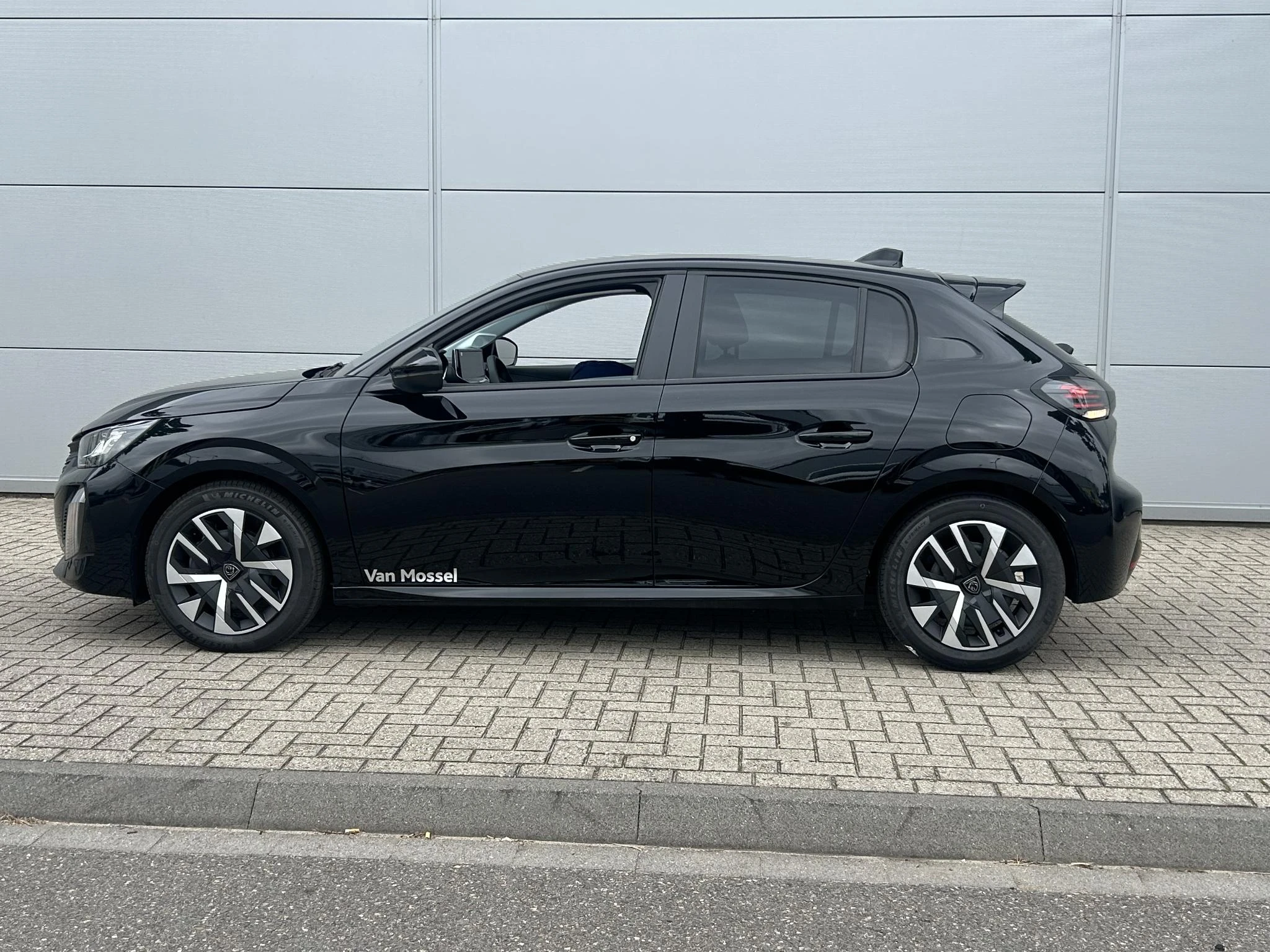 Peugeot 208 – autofoto 5