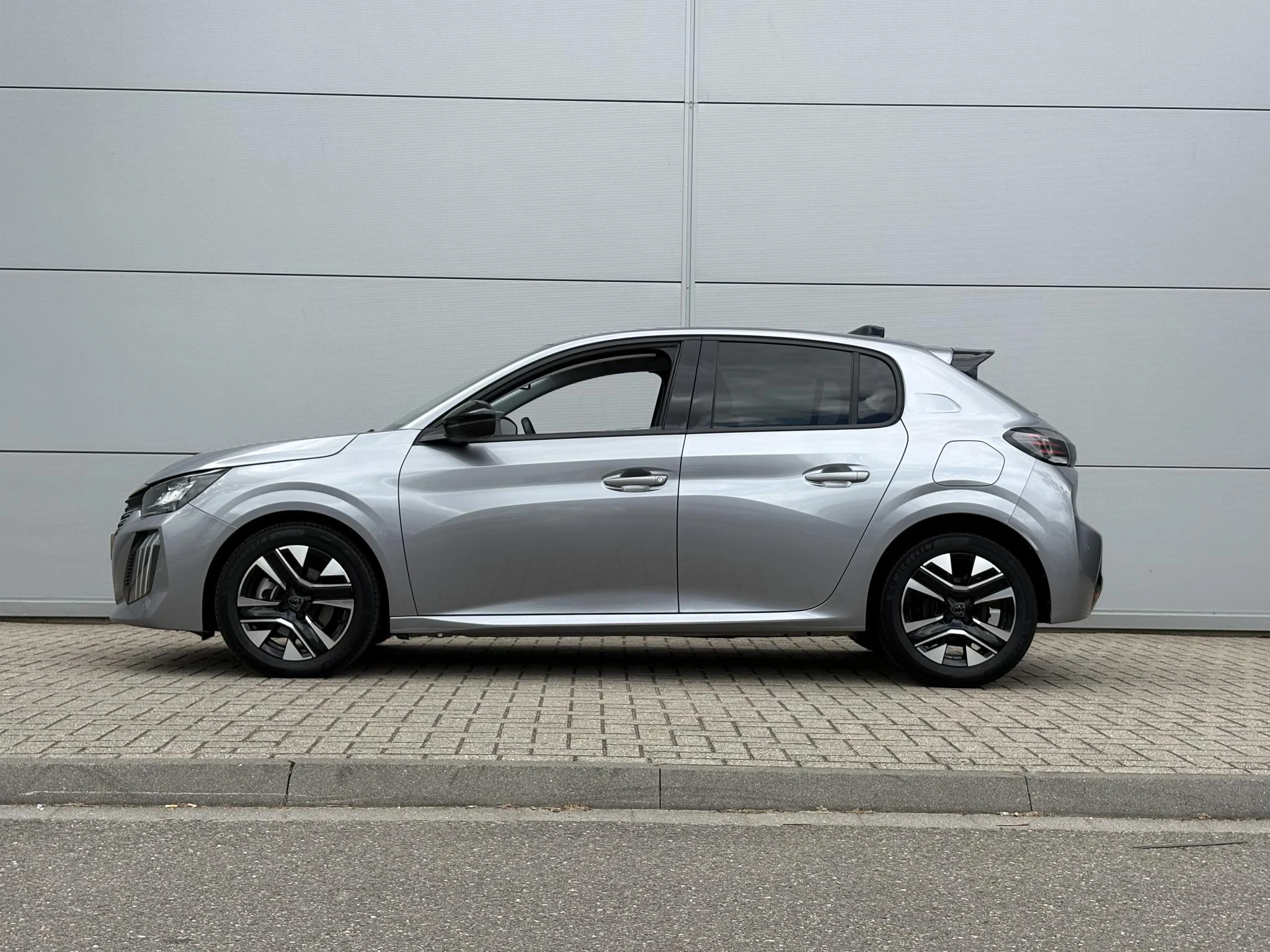 Peugeot 208 – autofoto 5
