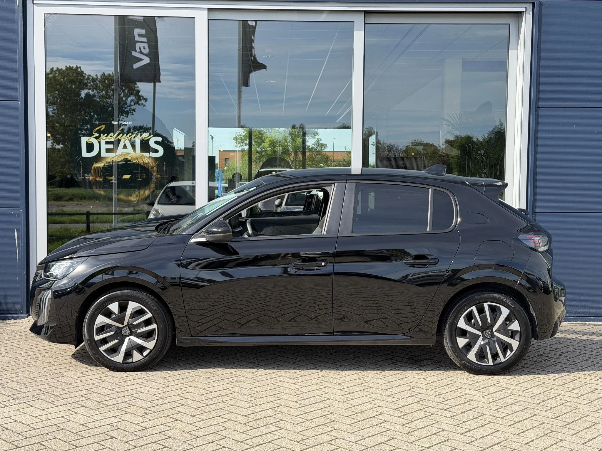 Peugeot 208 – autofoto 5