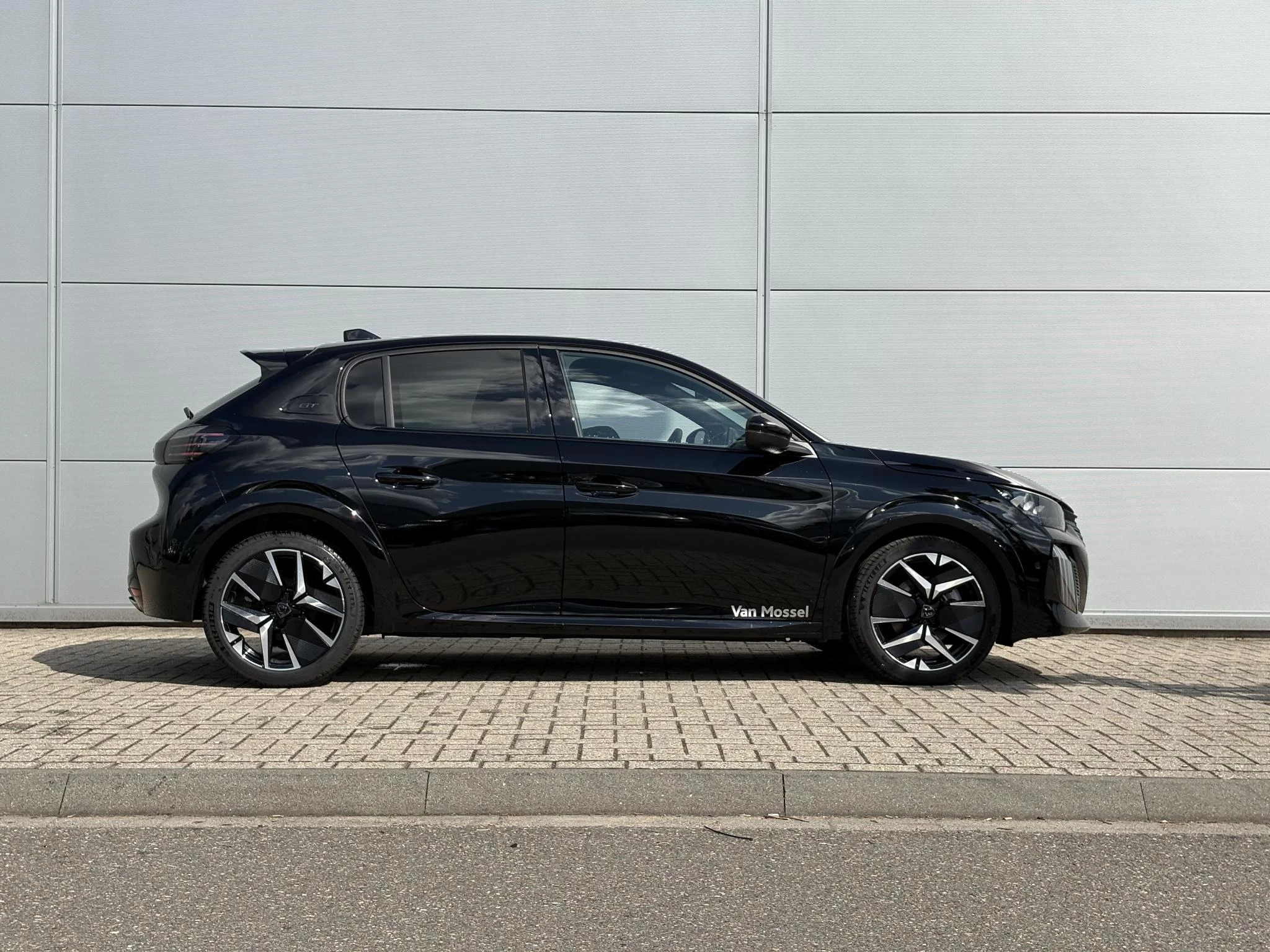 Peugeot 208 – autofoto 5
