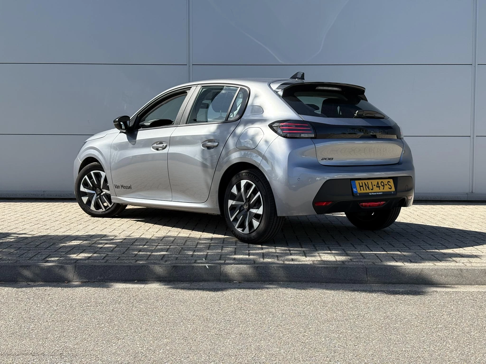 Peugeot 208 met kenteken HNJ-49-S – autofoto 5