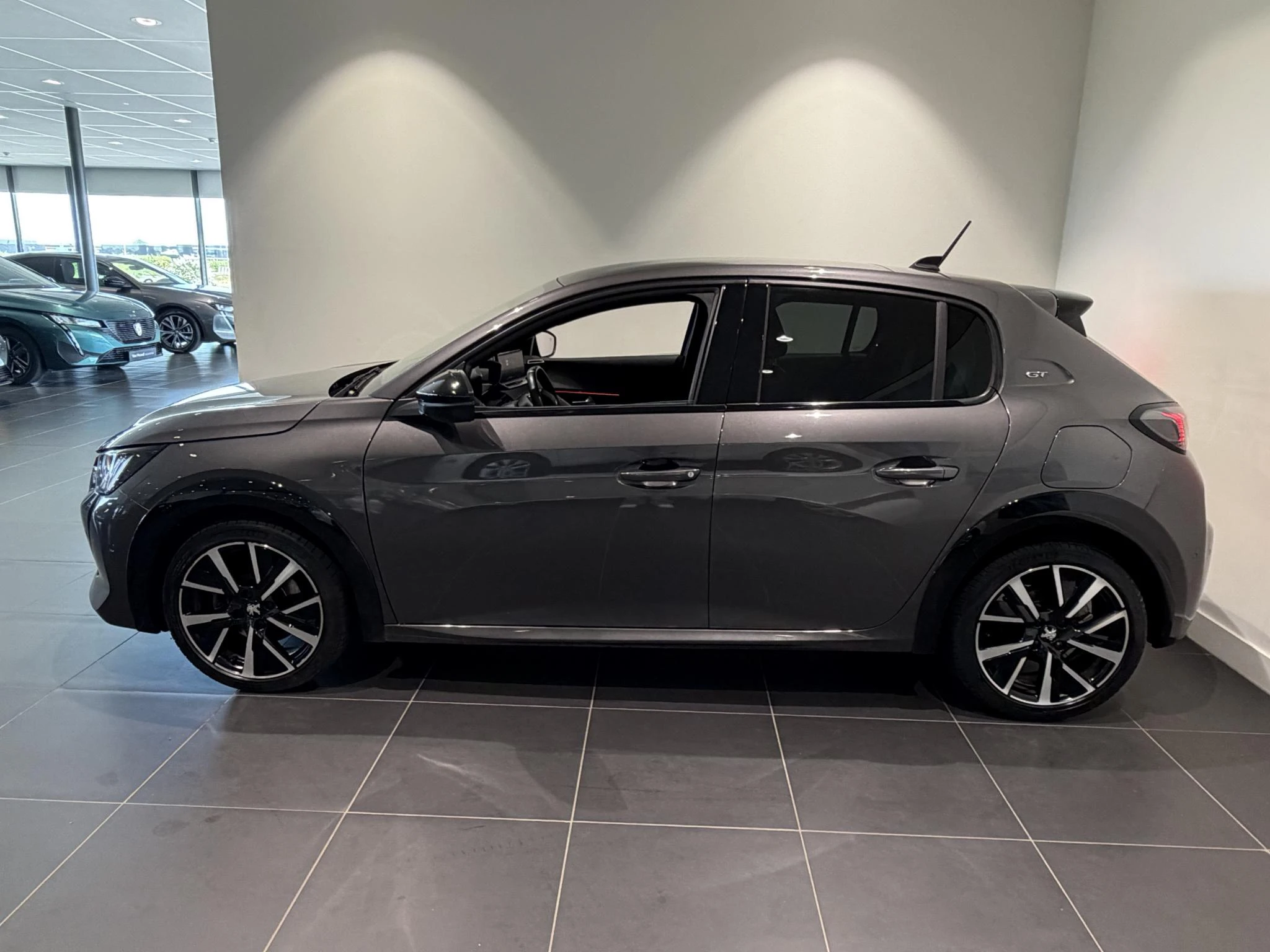 Peugeot 208 met kenteken K-910-XD – autofoto 5