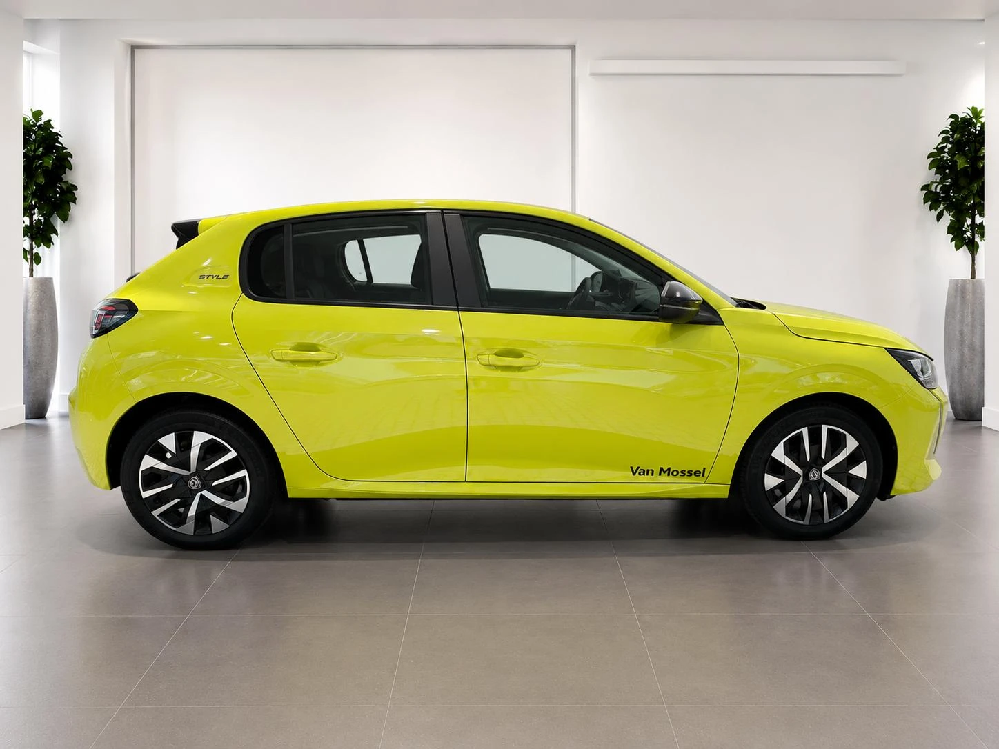 Peugeot 208 met kenteken KBZ-73-N – autofoto 5
