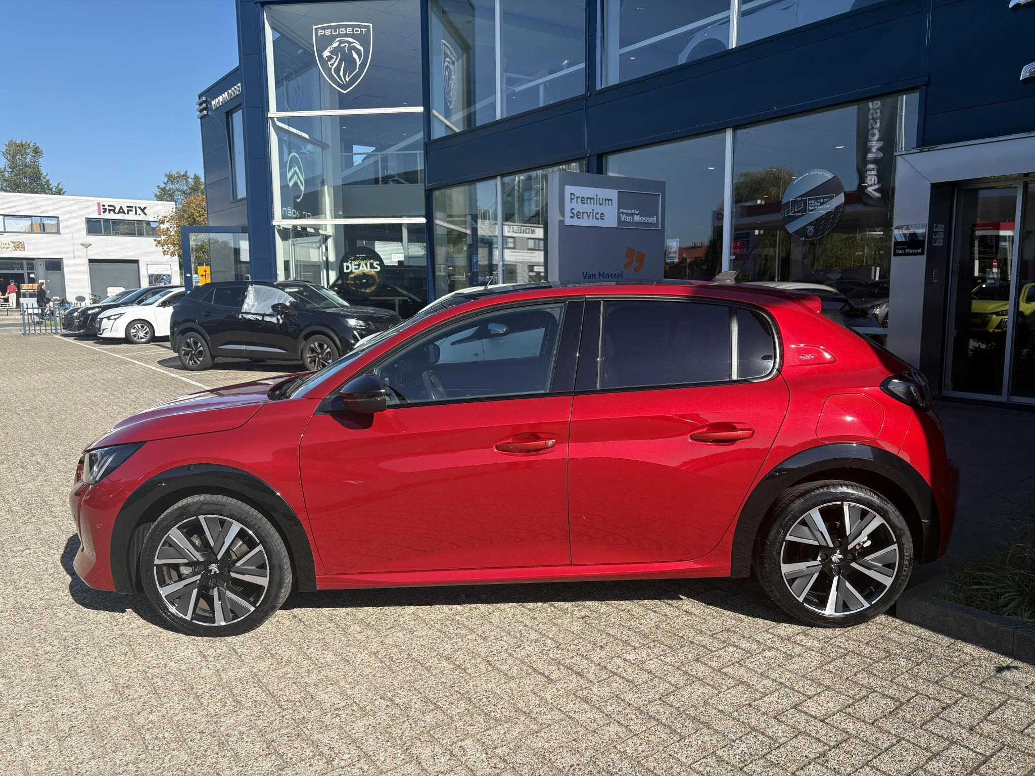 Peugeot 208 met kenteken P-223-SG – autofoto 5