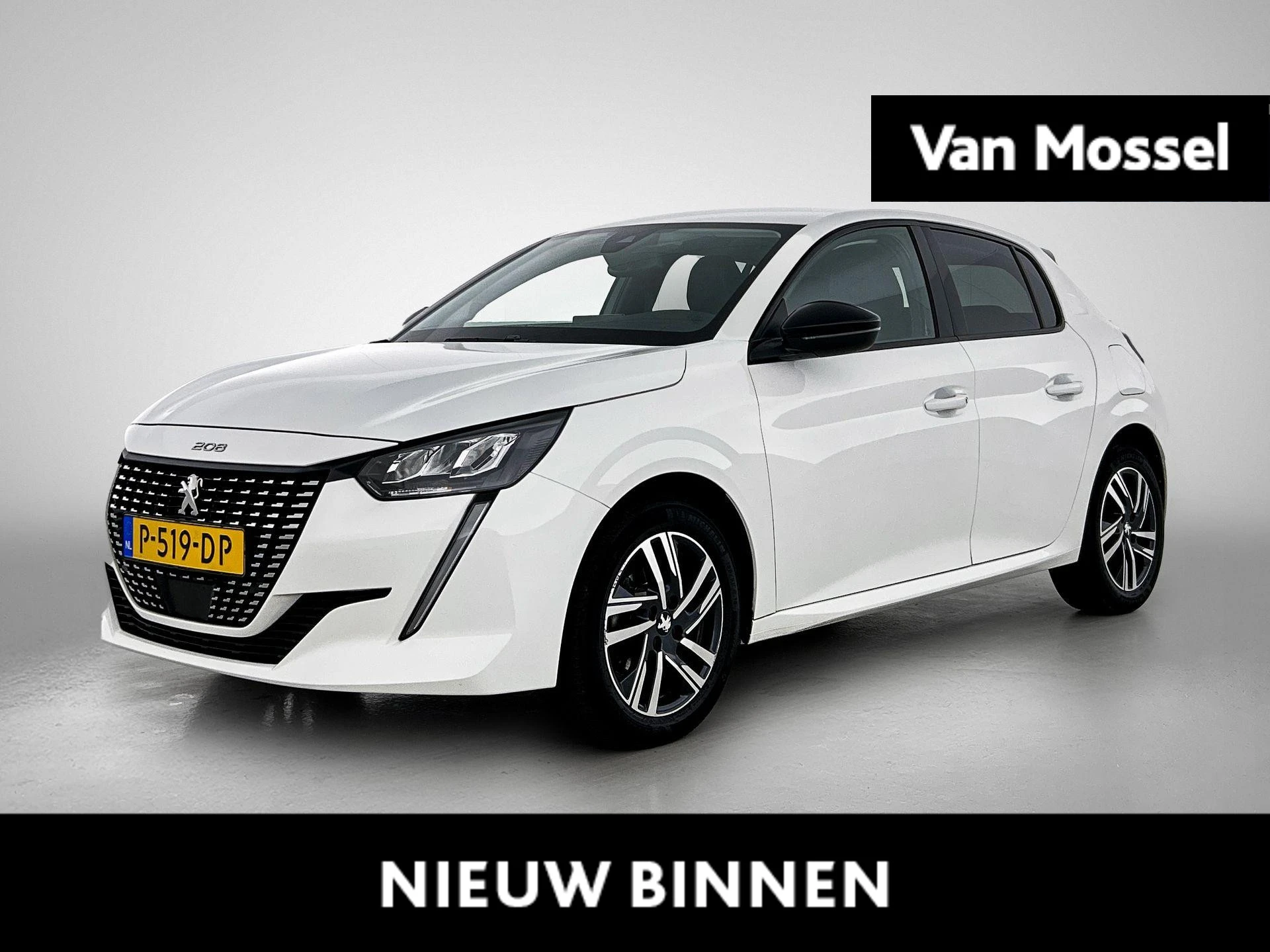 Peugeot 208 met kenteken P-519-DP – autofoto 2