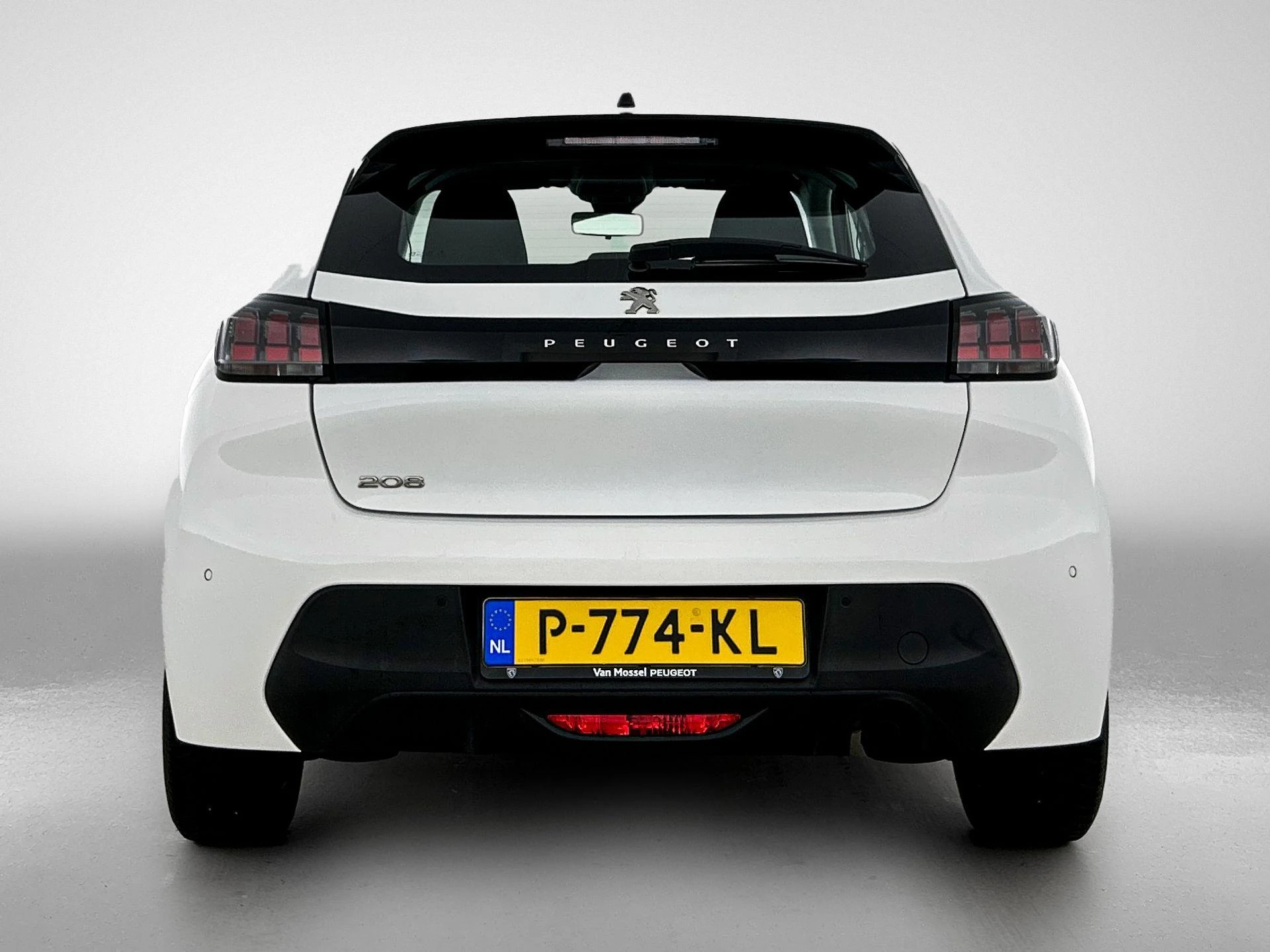 Peugeot 208 met kenteken P-774-KL – autofoto 5
