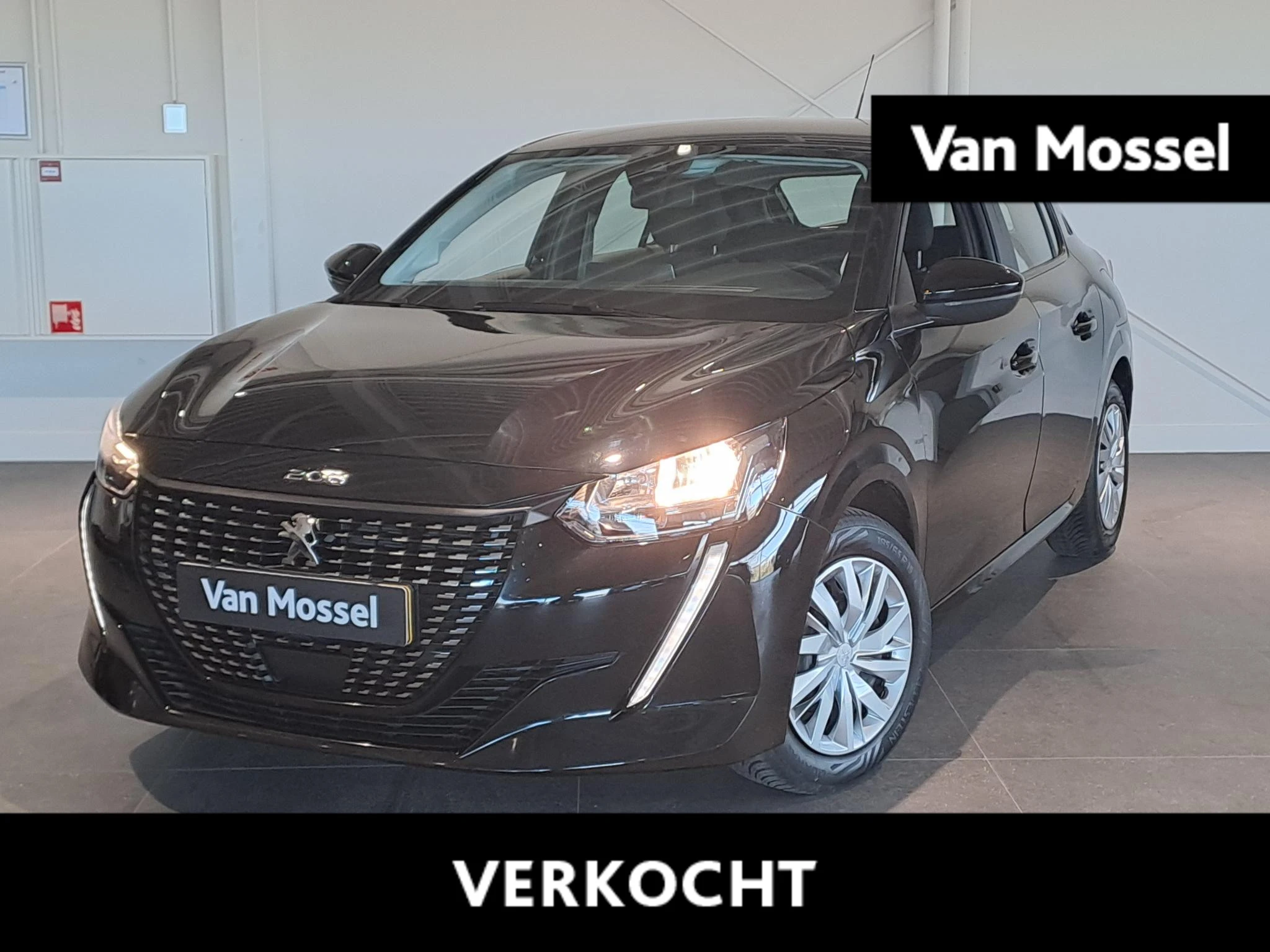 Peugeot 208 met kenteken R-040-NB – autofoto 2