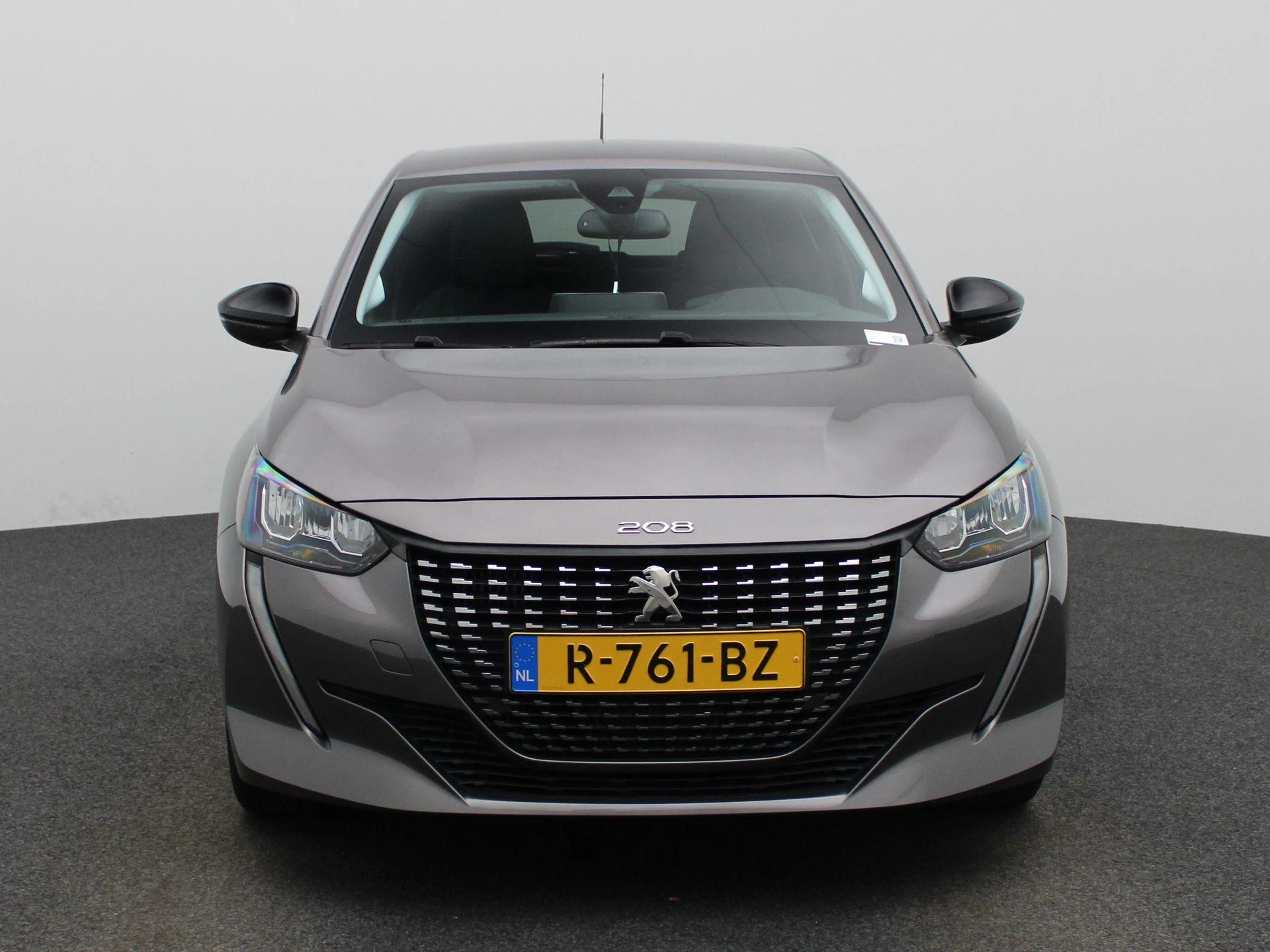 Peugeot 208 met kenteken R-761-BZ – autofoto 4