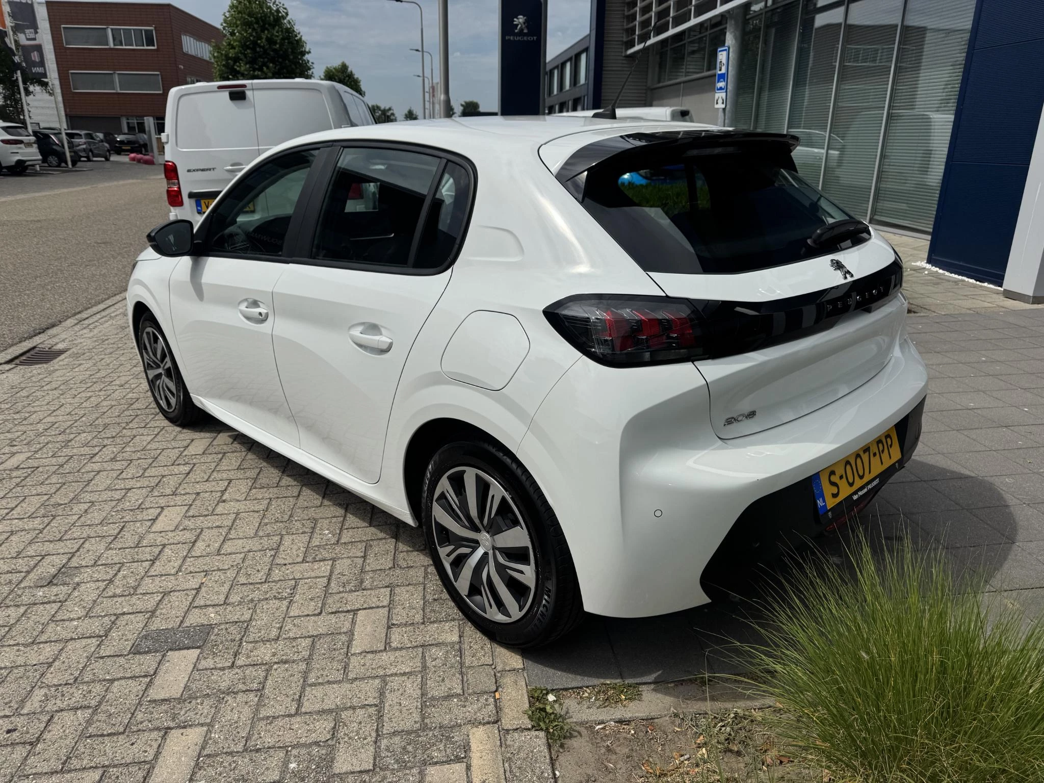 Peugeot 208 met kenteken S-007-PP – autofoto 5