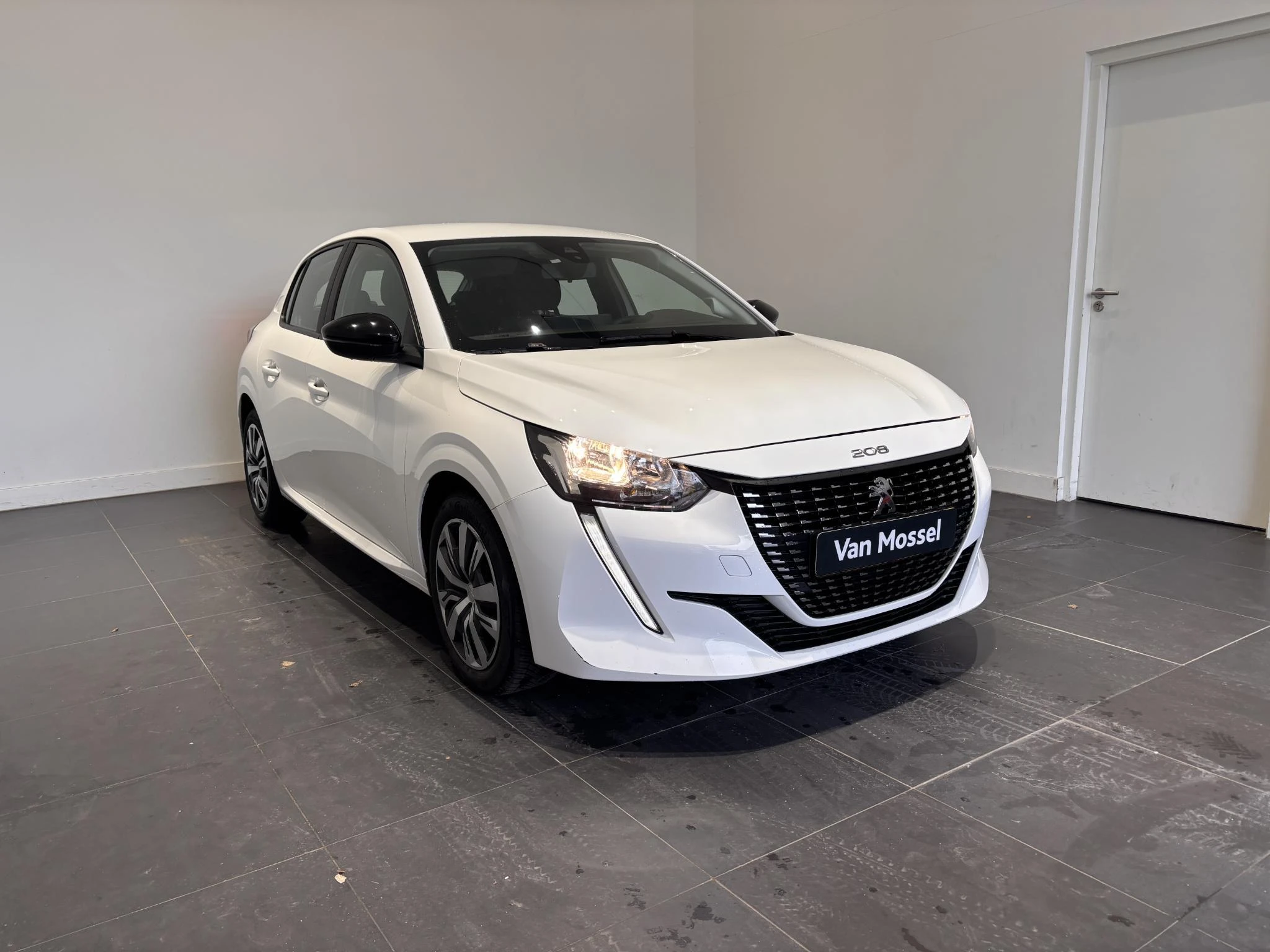 Peugeot 208 met kenteken S-618-TV – autofoto 5