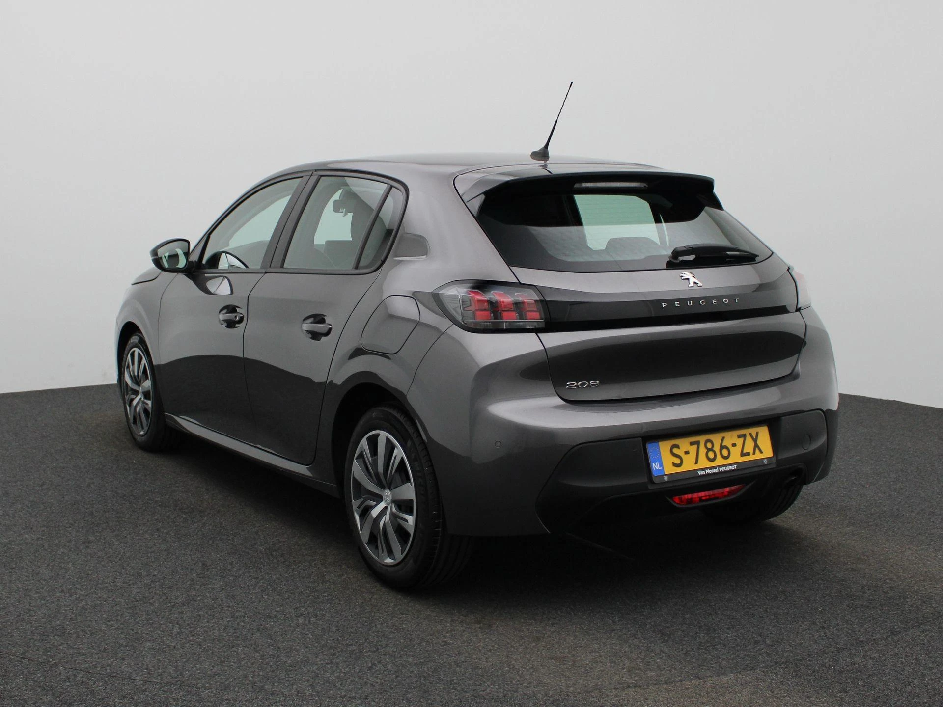 Peugeot 208 met kenteken S-786-ZX – autofoto 3