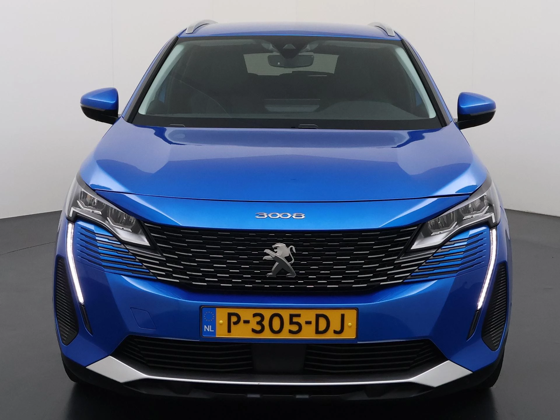 Peugeot 3008 met kenteken 15100 – autofoto 4