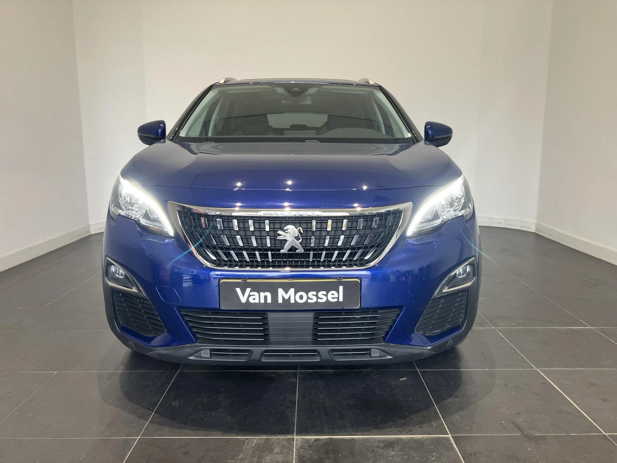 Peugeot 3008 met kenteken 56100 – autofoto 5
