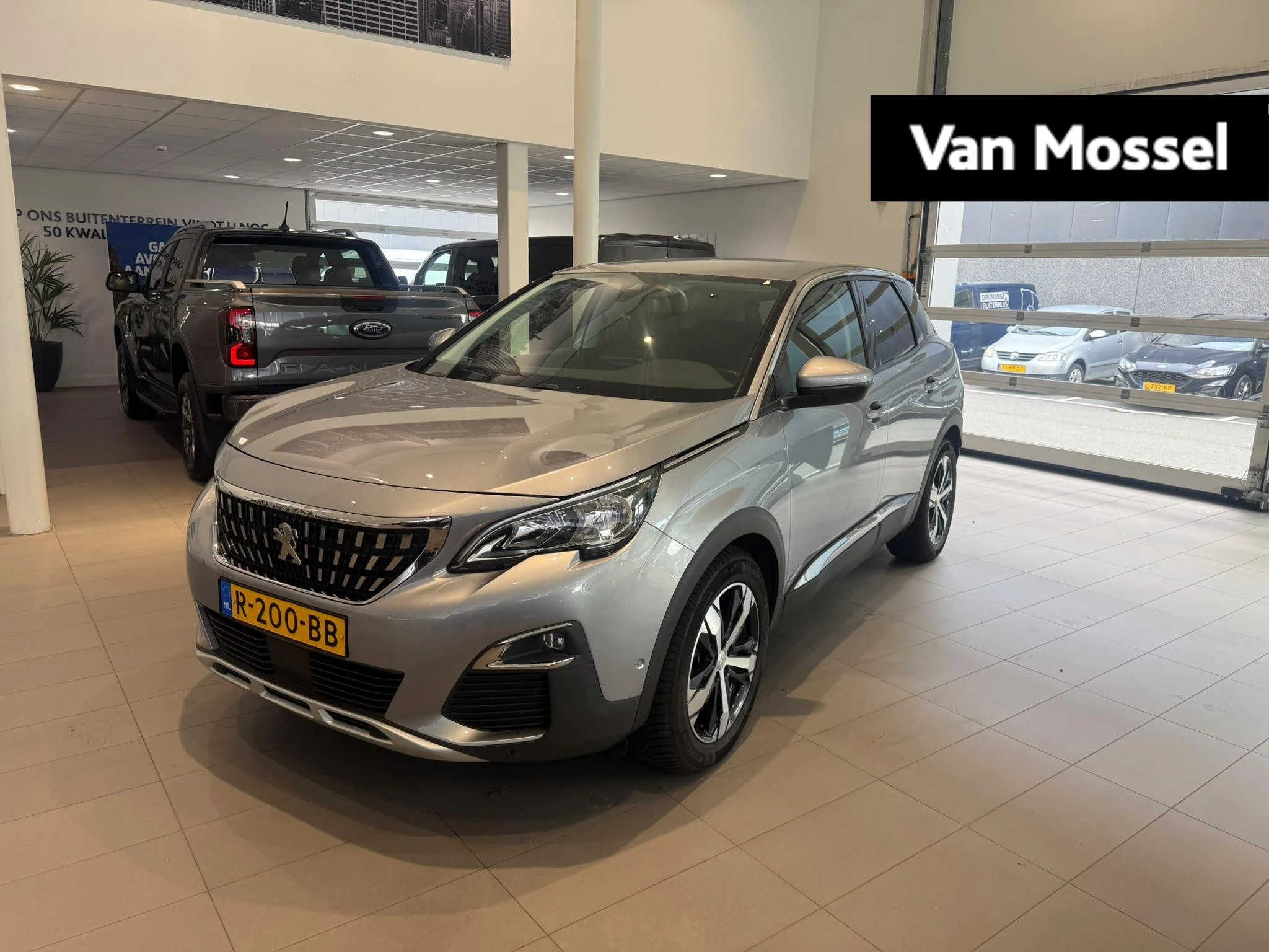 Peugeot 3008 met kenteken 70100 – autofoto 2