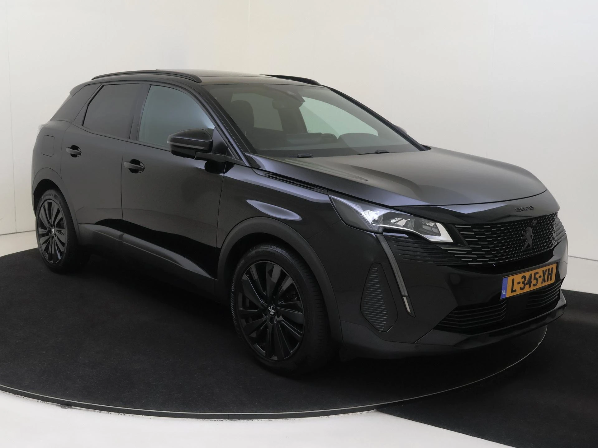 Peugeot 3008 met kenteken L-345-XH – autofoto 3