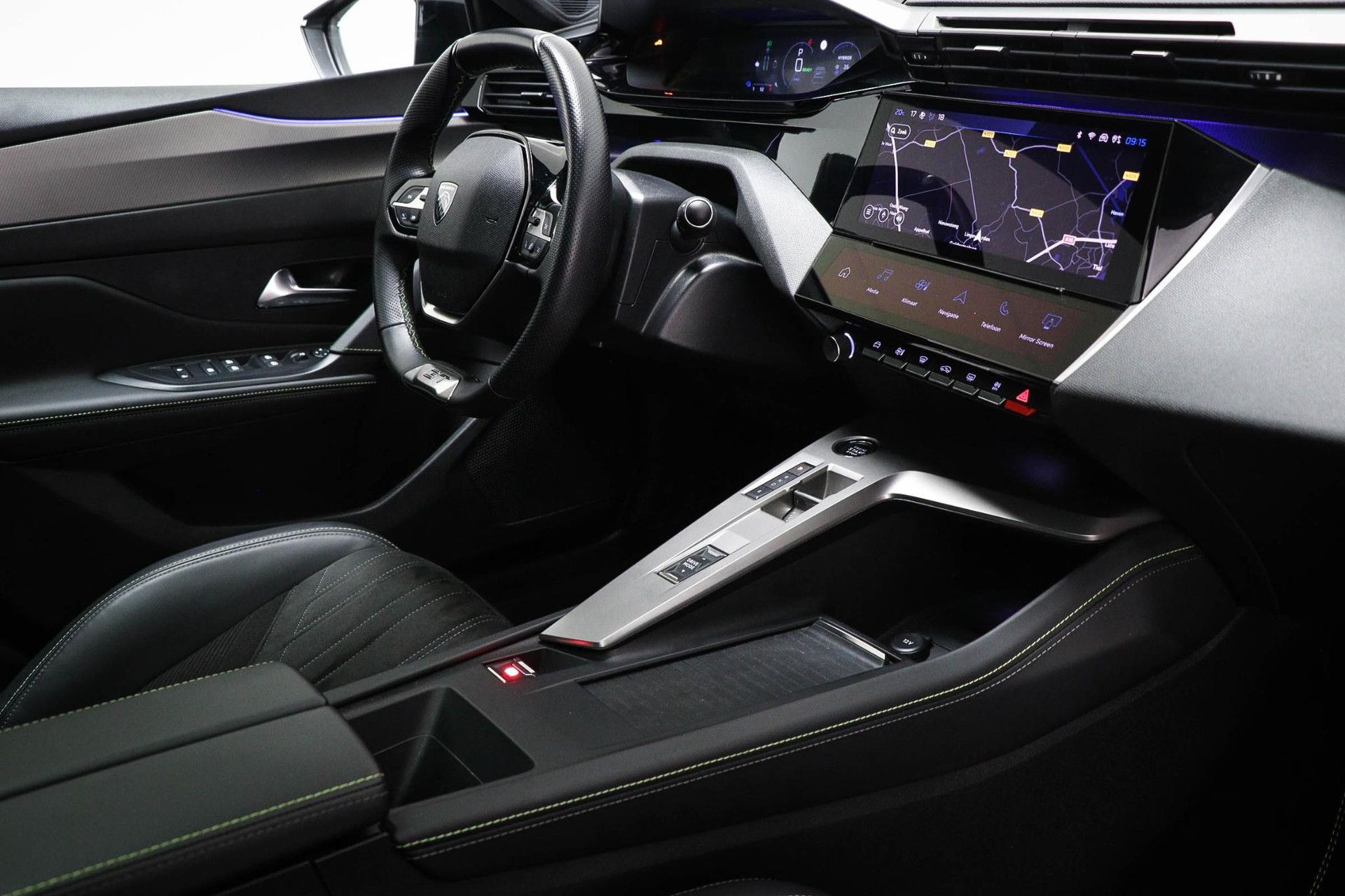 Peugeot 308 met kenteken KRF-73-S – autofoto 3