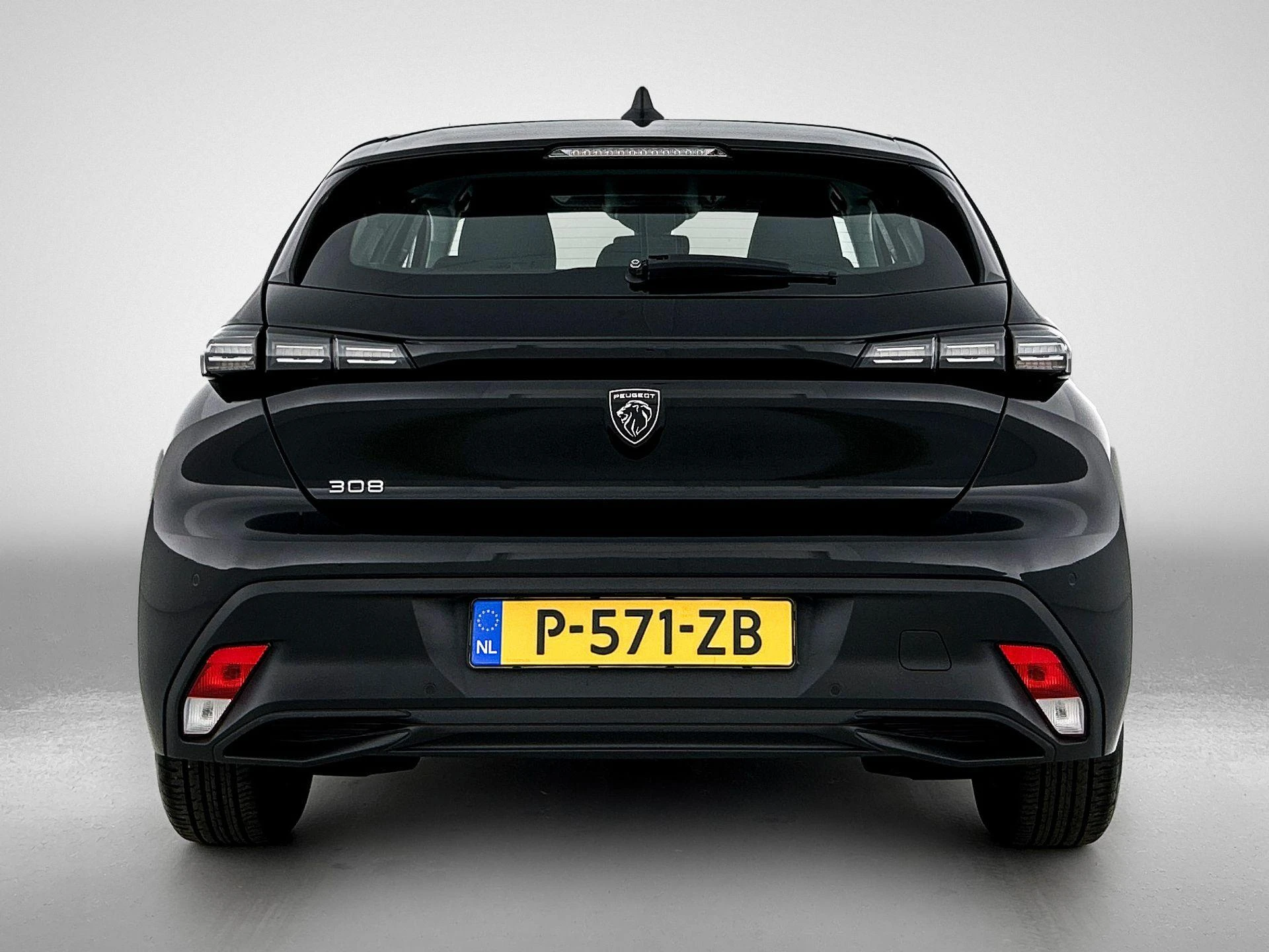 Peugeot 308 met kenteken P-571-ZB – autofoto 5