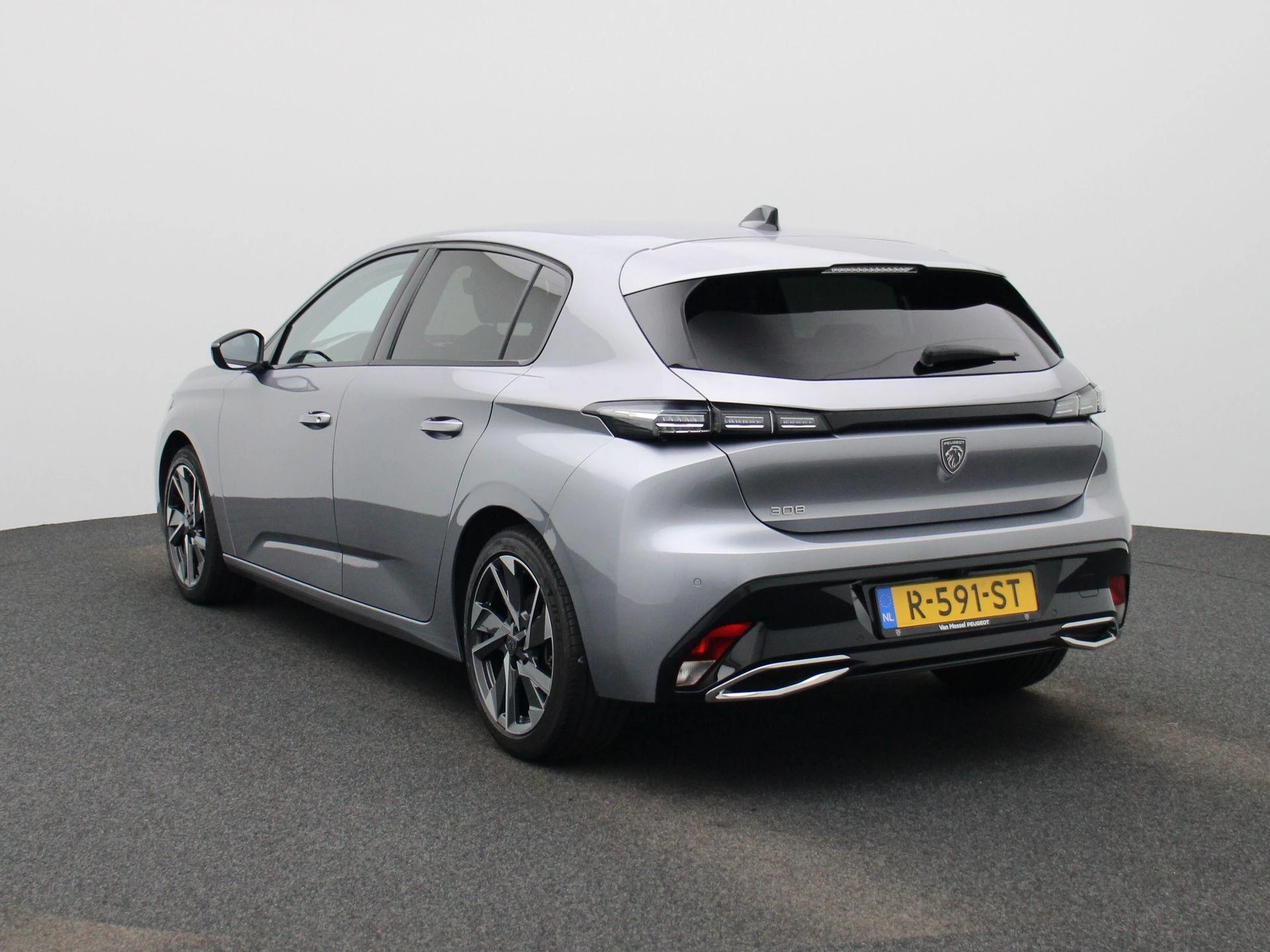 Peugeot 308 met kenteken R-591-ST – autofoto 4