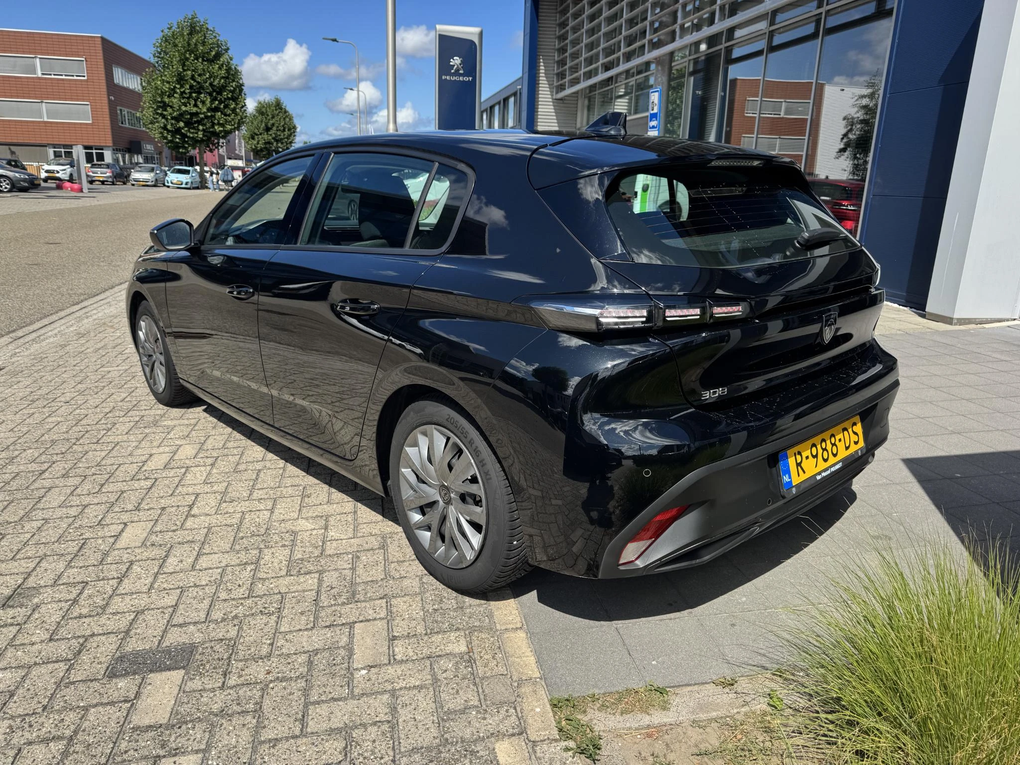 Peugeot 308 met kenteken R-988-DS – autofoto 5