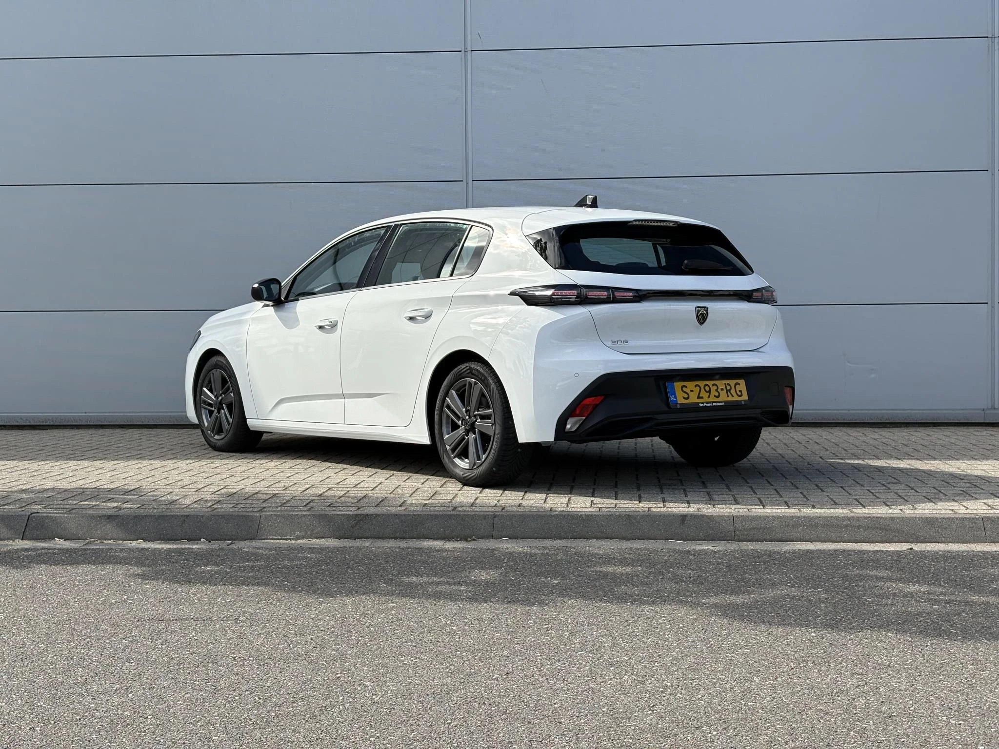 Peugeot 308 met kenteken S-293-RG – autofoto 5